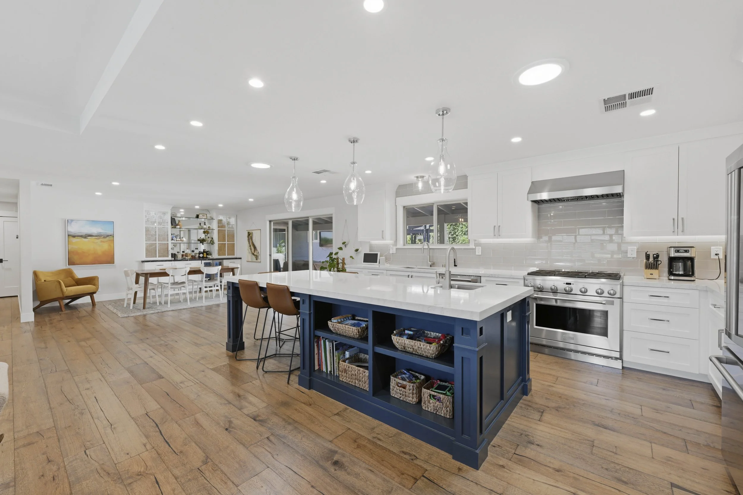 2929 Latham Dr _17.jpg