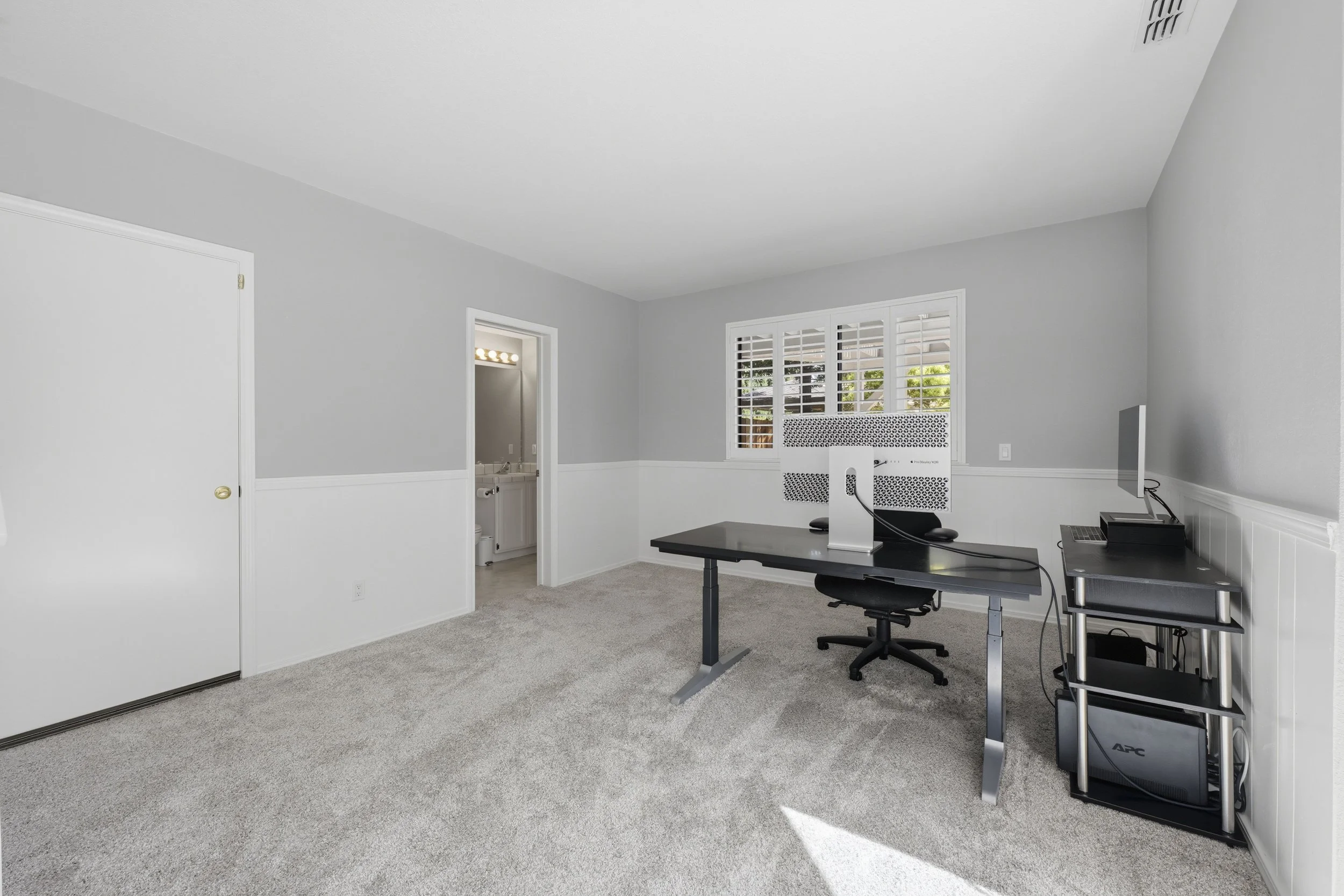 1610 Foxridge Cir 66.jpg