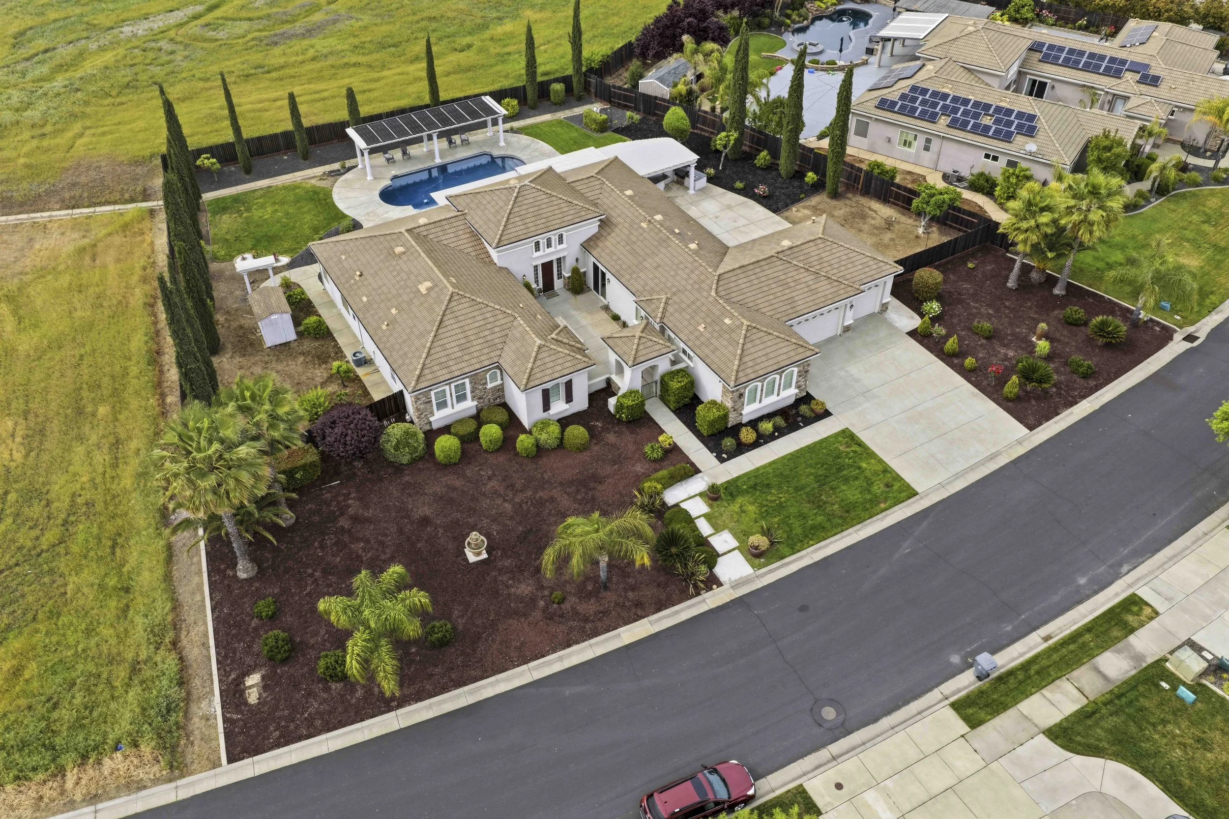 8357 Bridgestone Dr 39.jpg