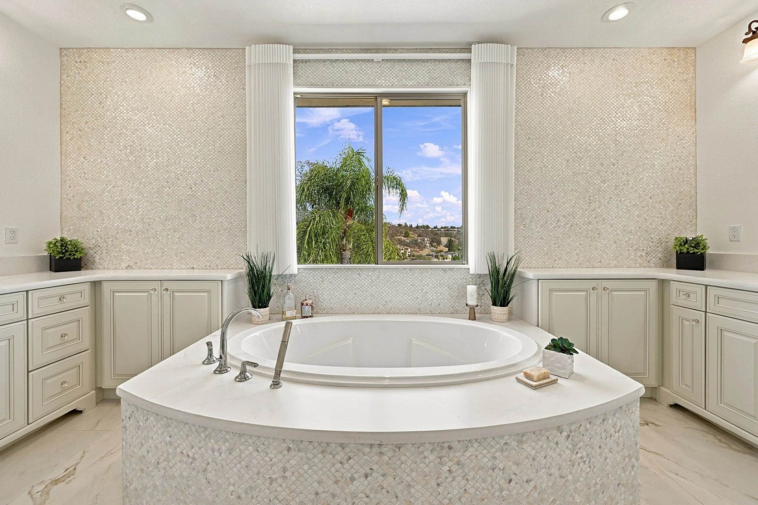 3391 Black Oak Dr 85.jpg