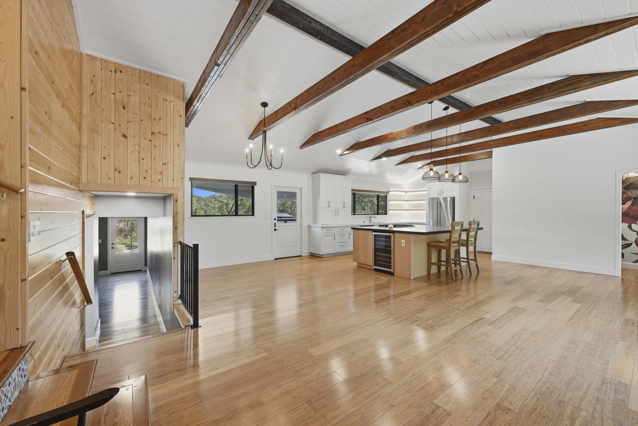 4440 Lawrence Dr _23.jpg