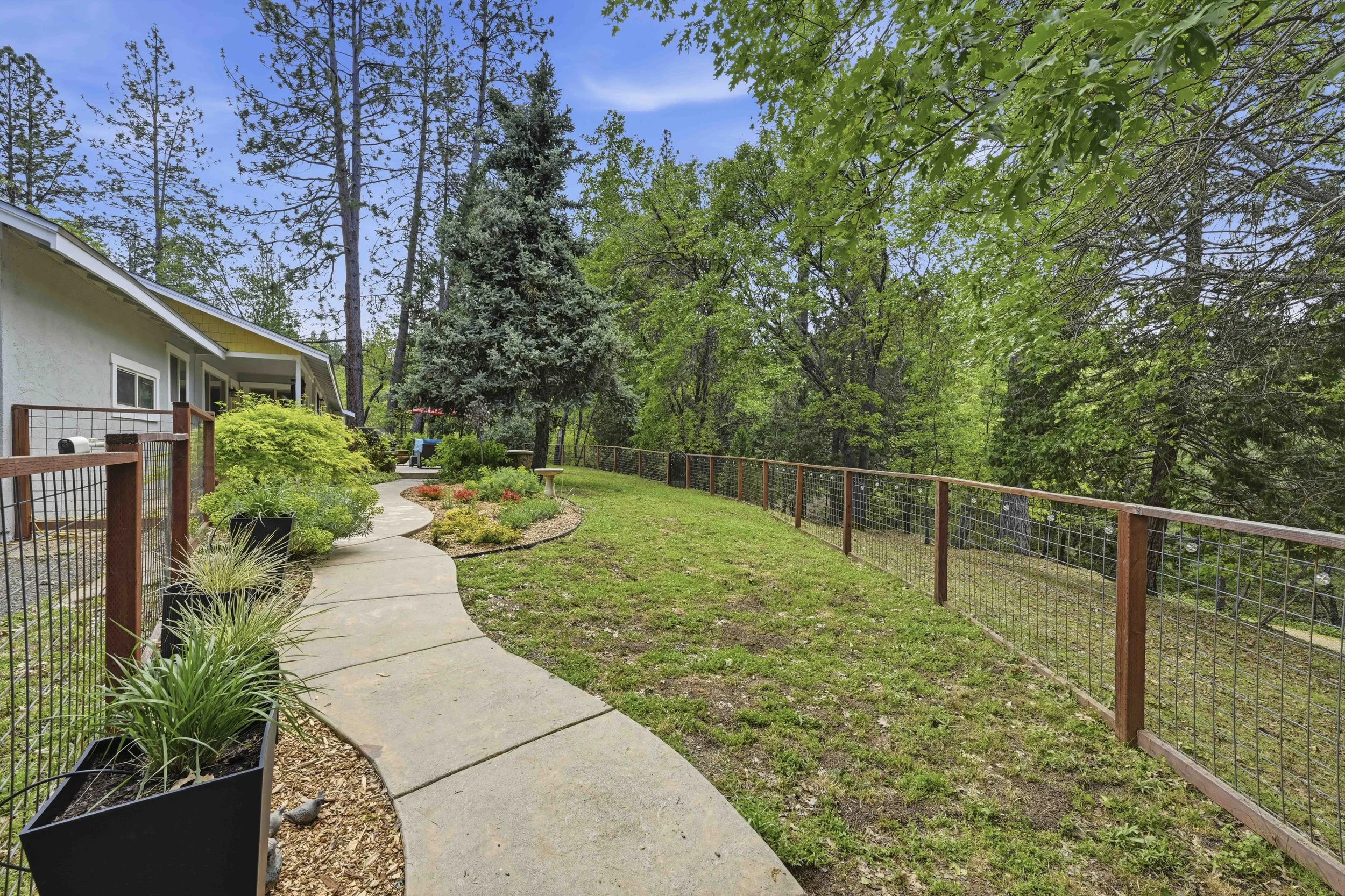 6169 Sweeney Rd 15.jpg