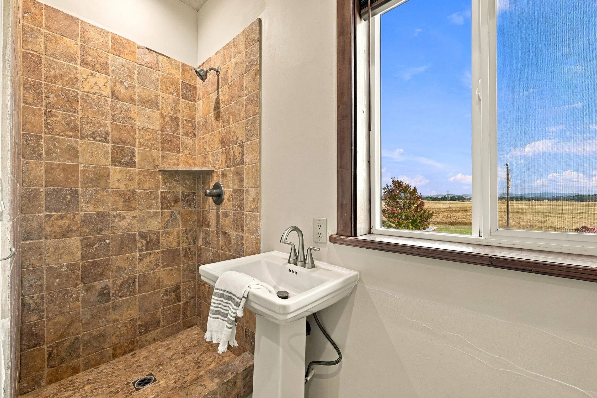 5140 Lichty Rd 108.jpg