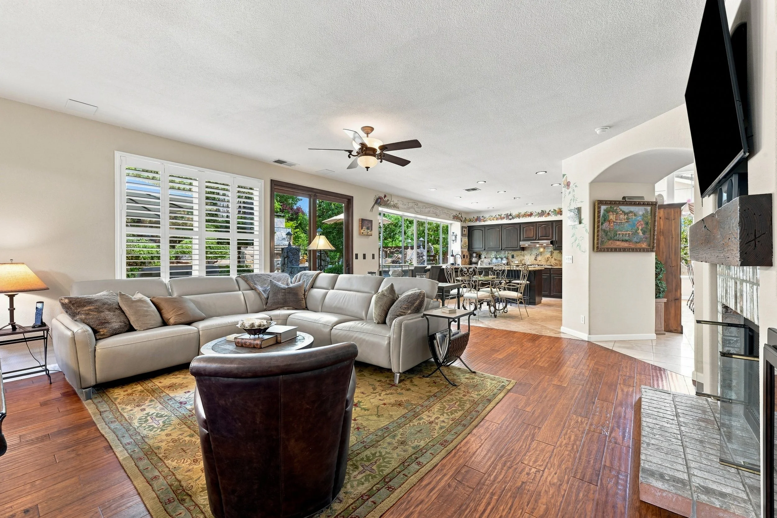 3301 Stonehurst Dr _27.jpg