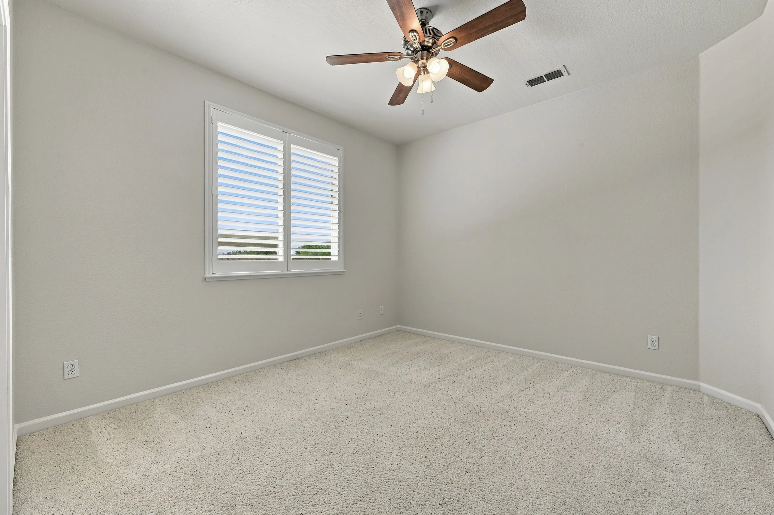 2605 Mariella Dr 74.jpg