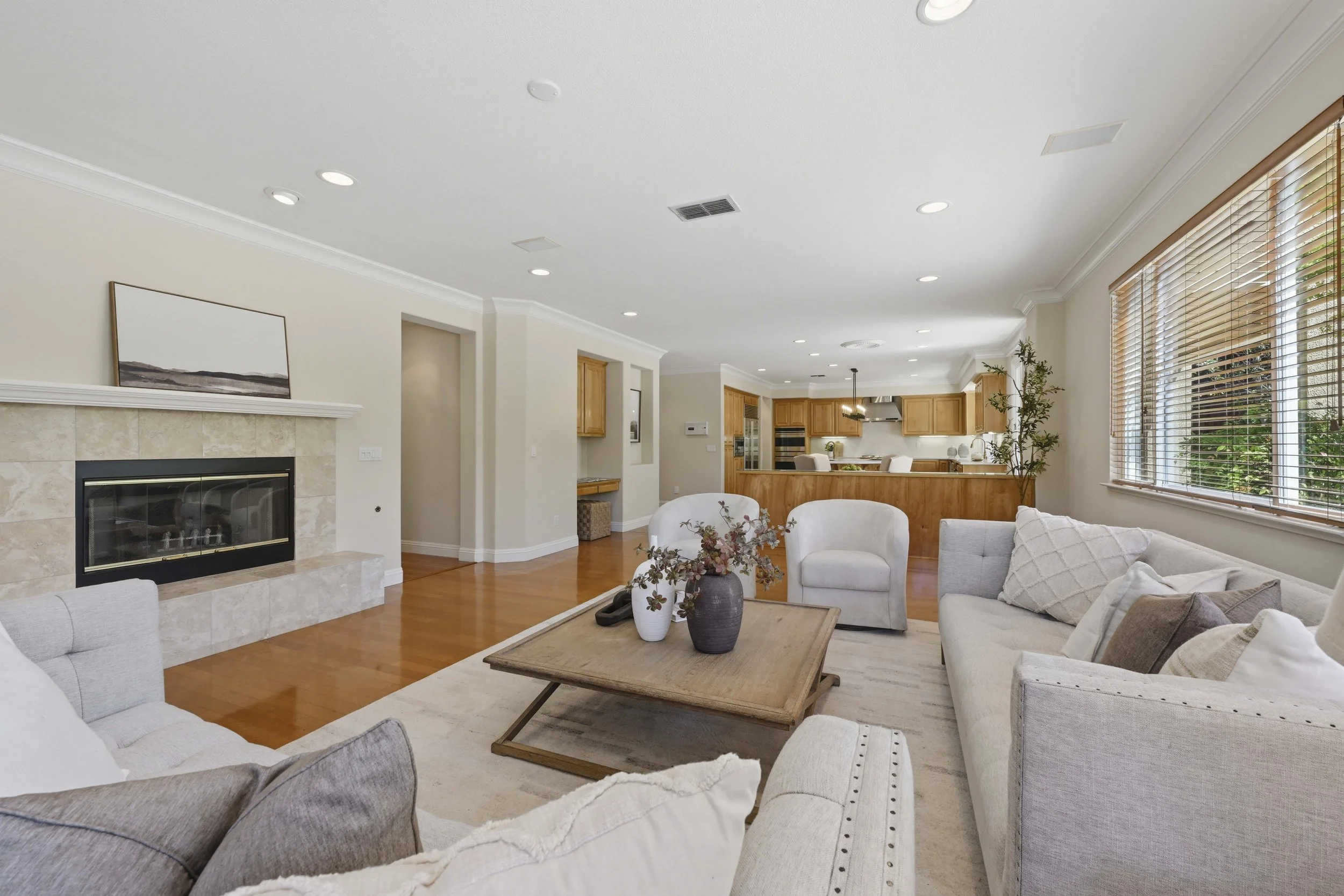 2228 Belvedere Cir _34.jpg