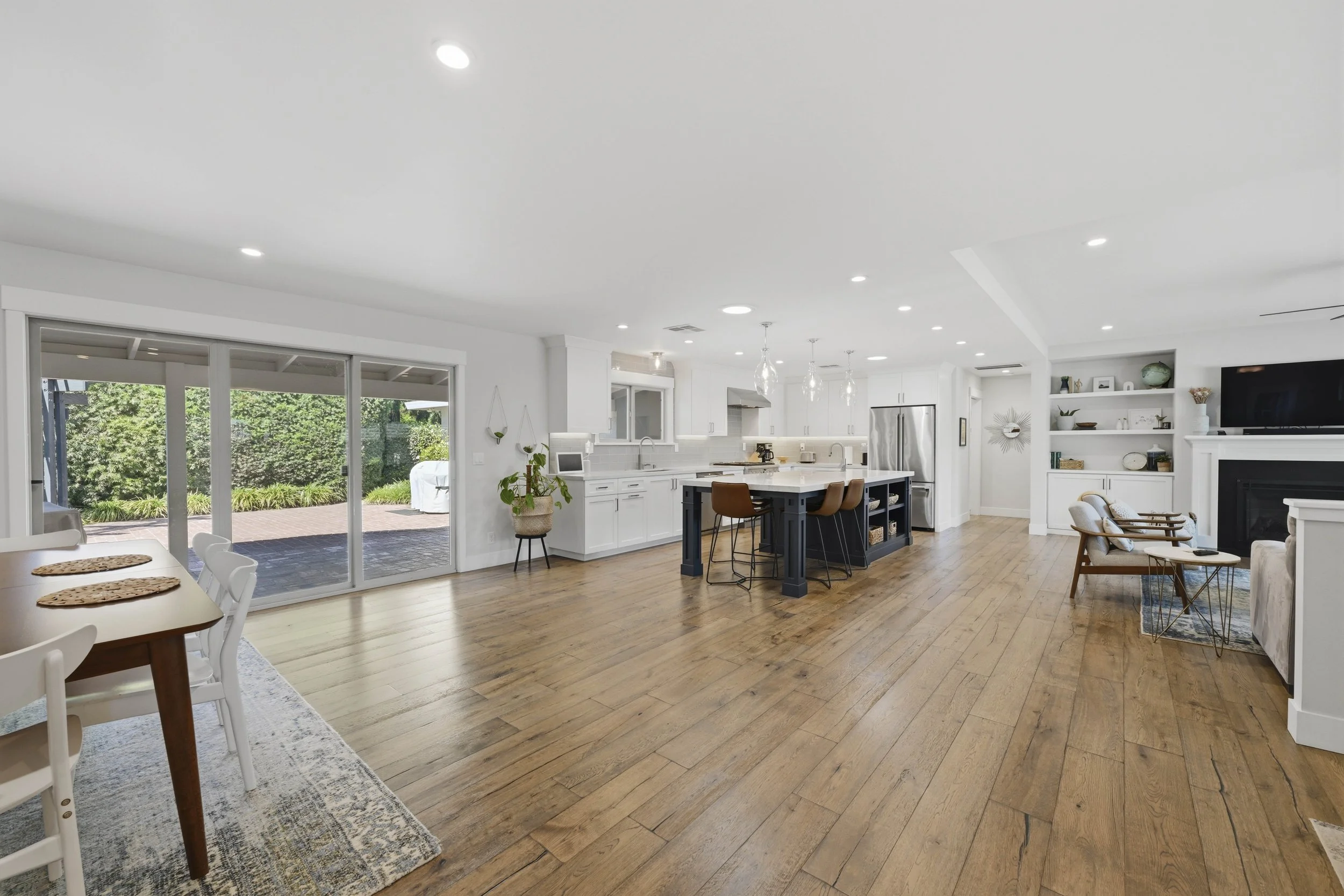 2929 Latham Dr _22.jpg