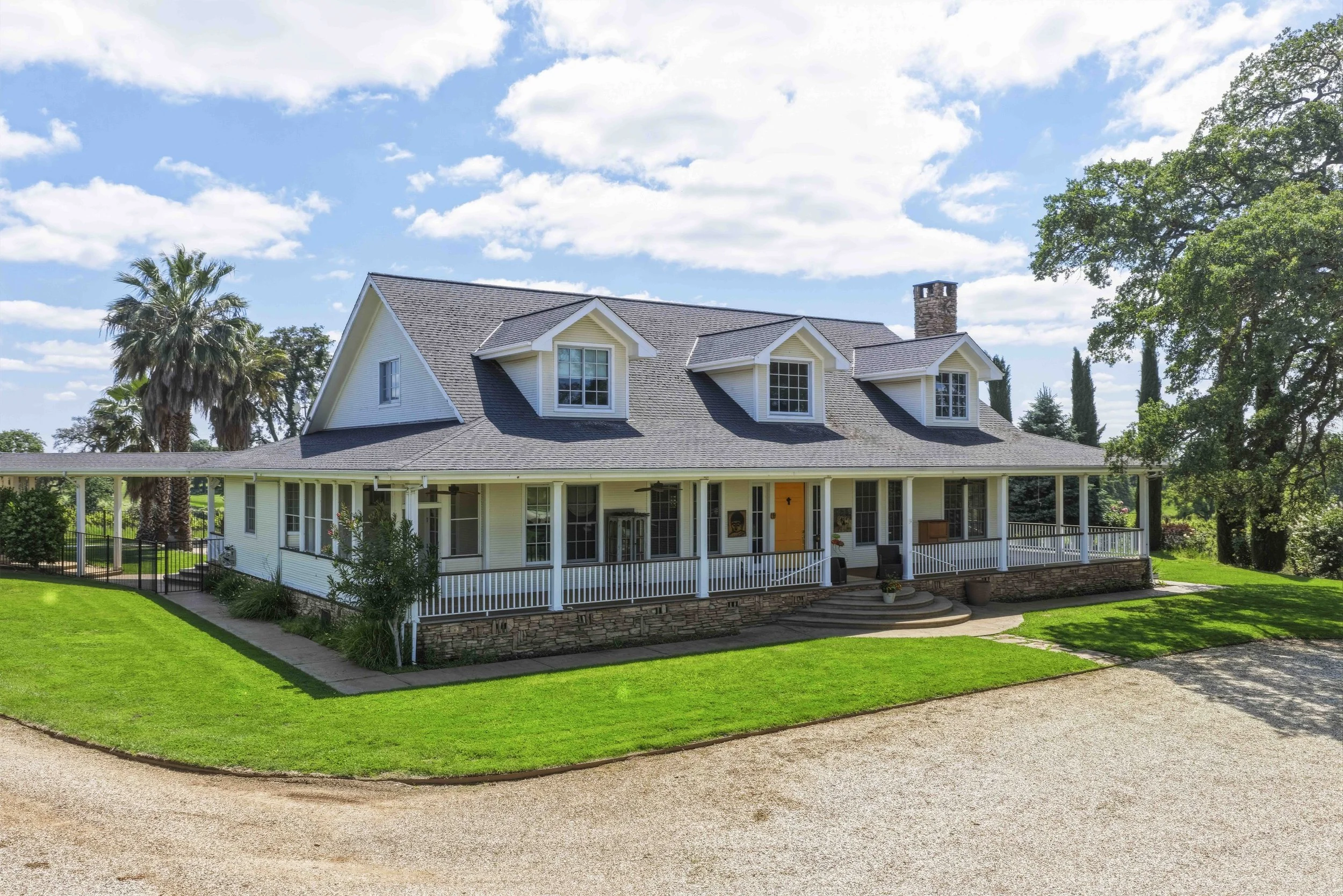 Young's Vineyard - 21.jpg