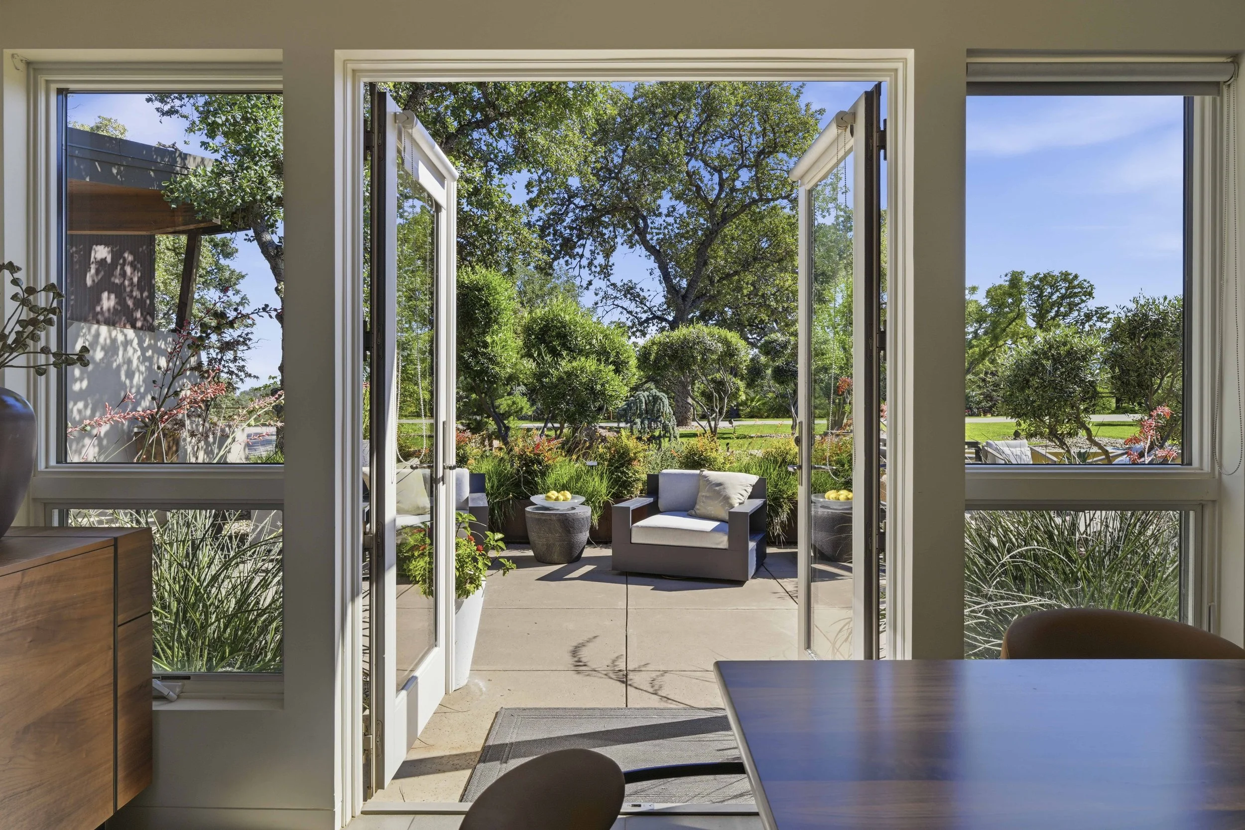 26000 Venado Dr - Main House  - 7.jpg