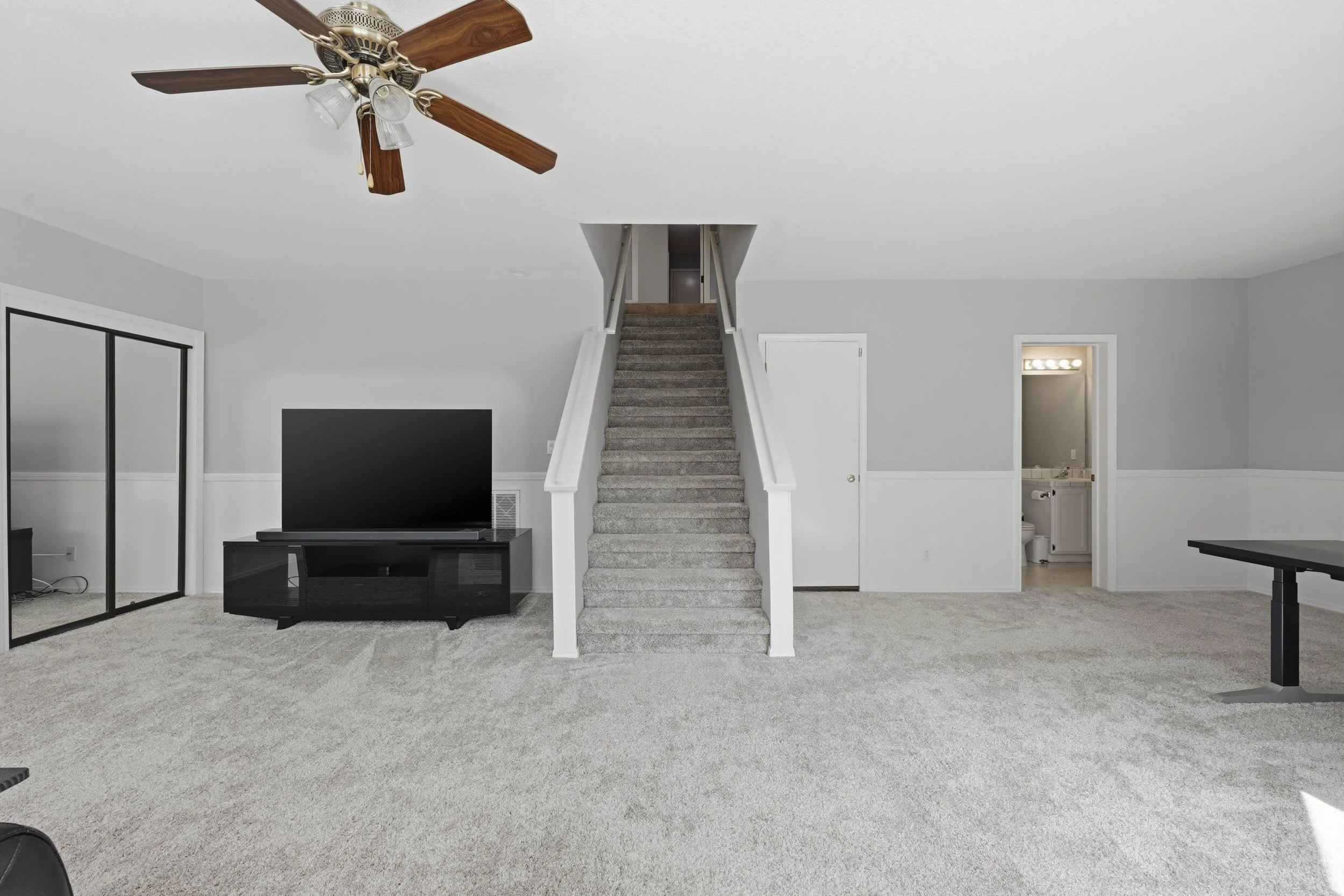 1610 Foxridge Cir 65.jpg