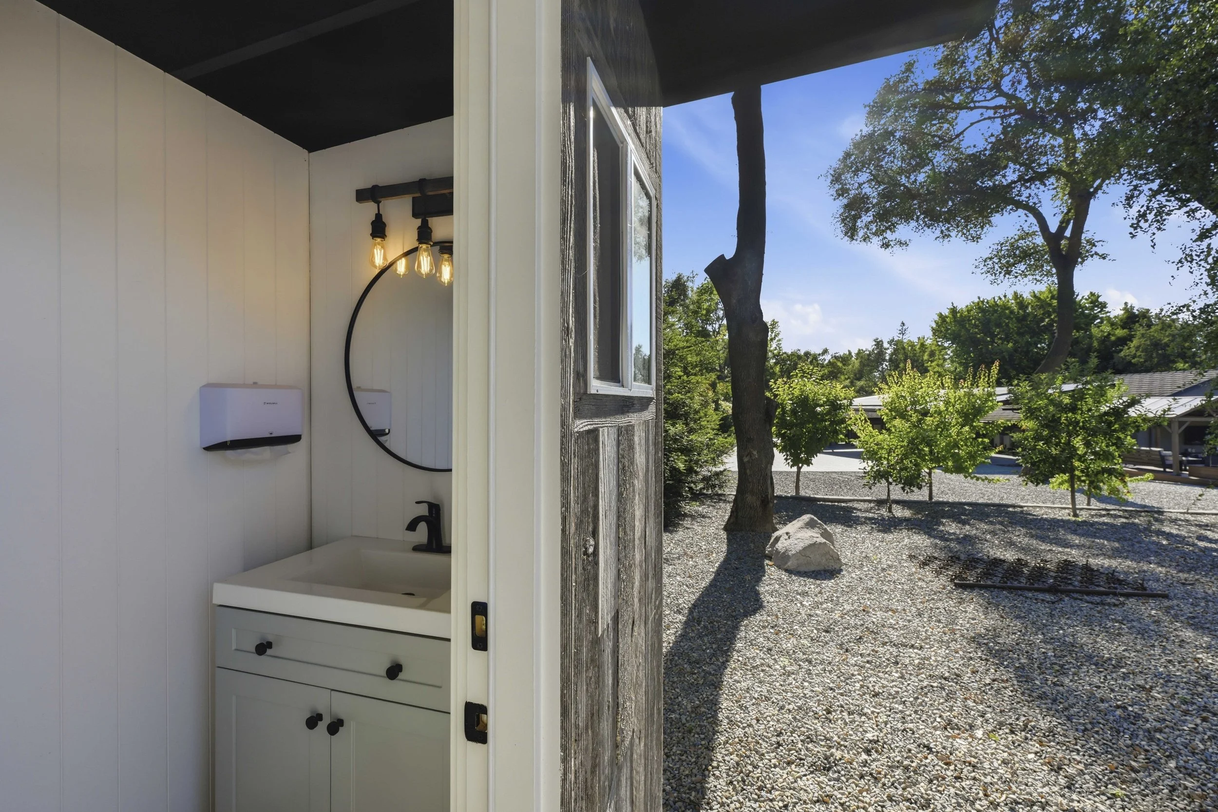7905 Brook Ct 147.jpg