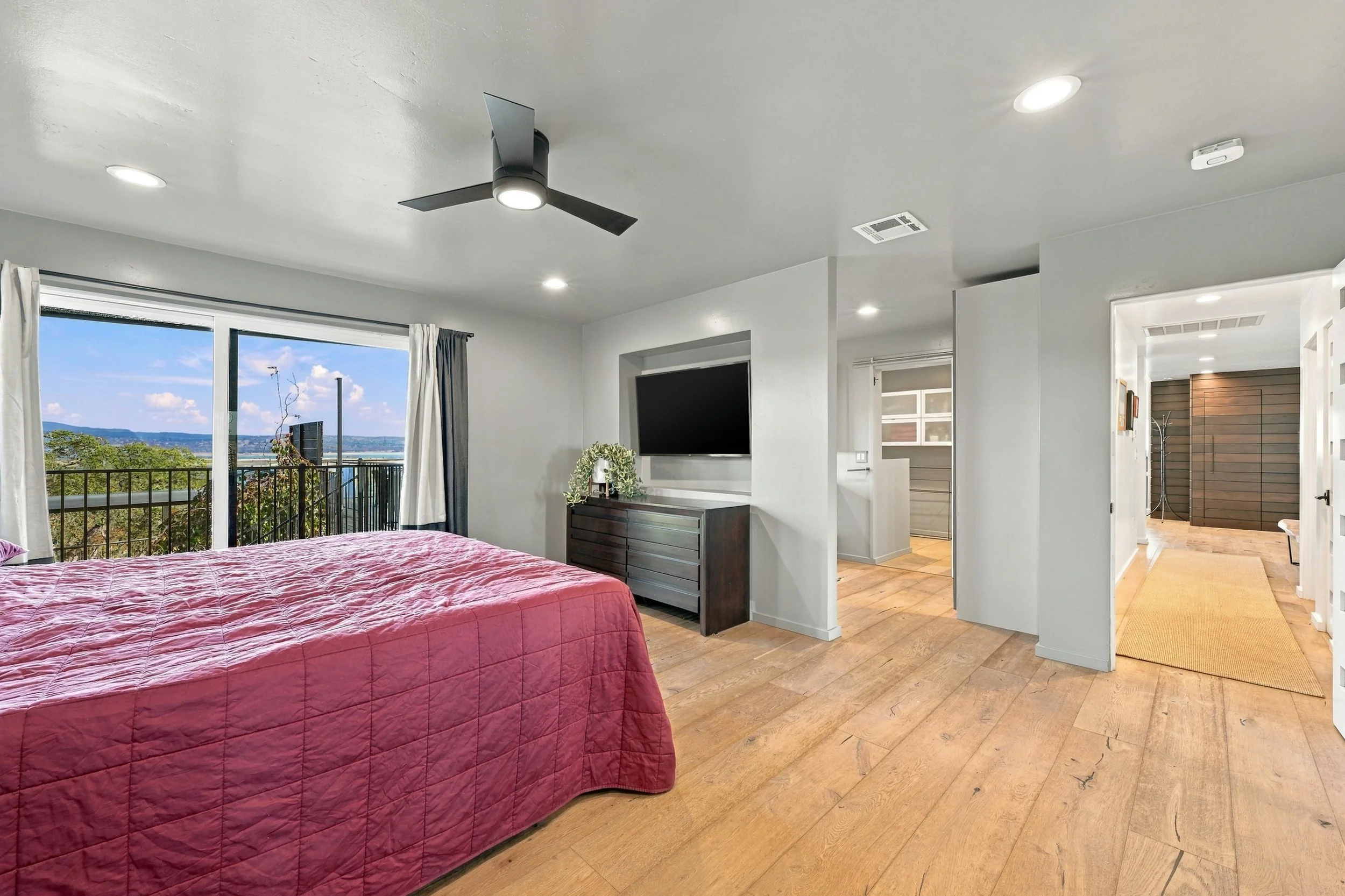 7882 Lakeshore Dr 43.jpg