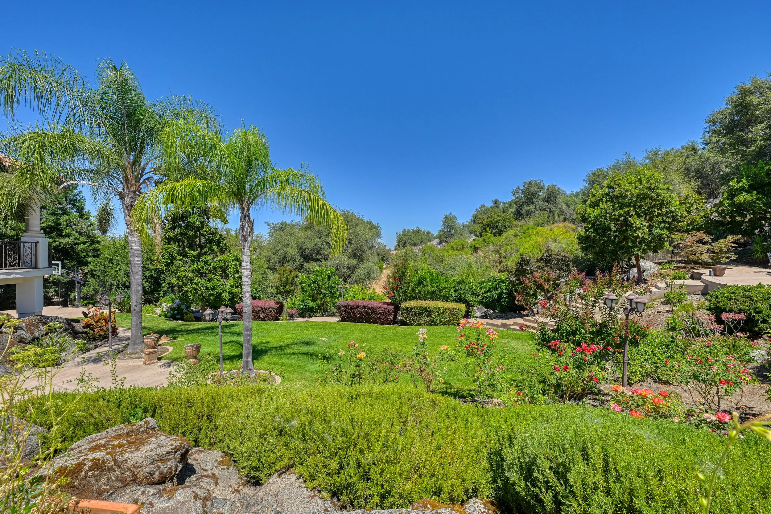 5645 Los Posas Way 76.jpg