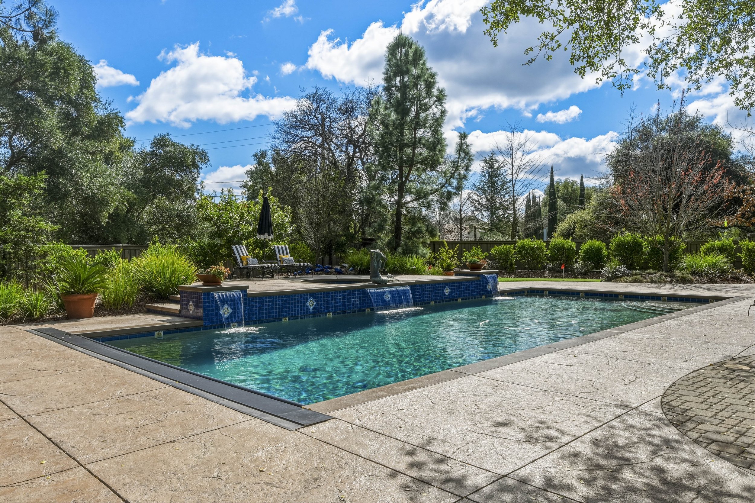 7585 Olive Glen Ct - 79.jpg