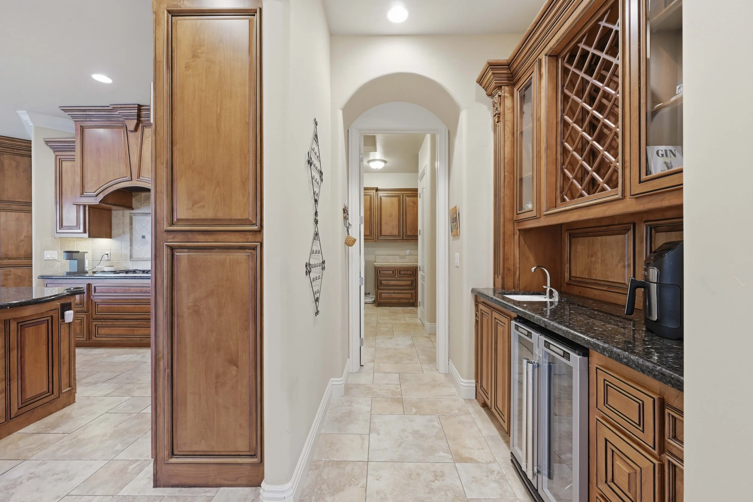 3702 Lindbrook Dr 38.jpg