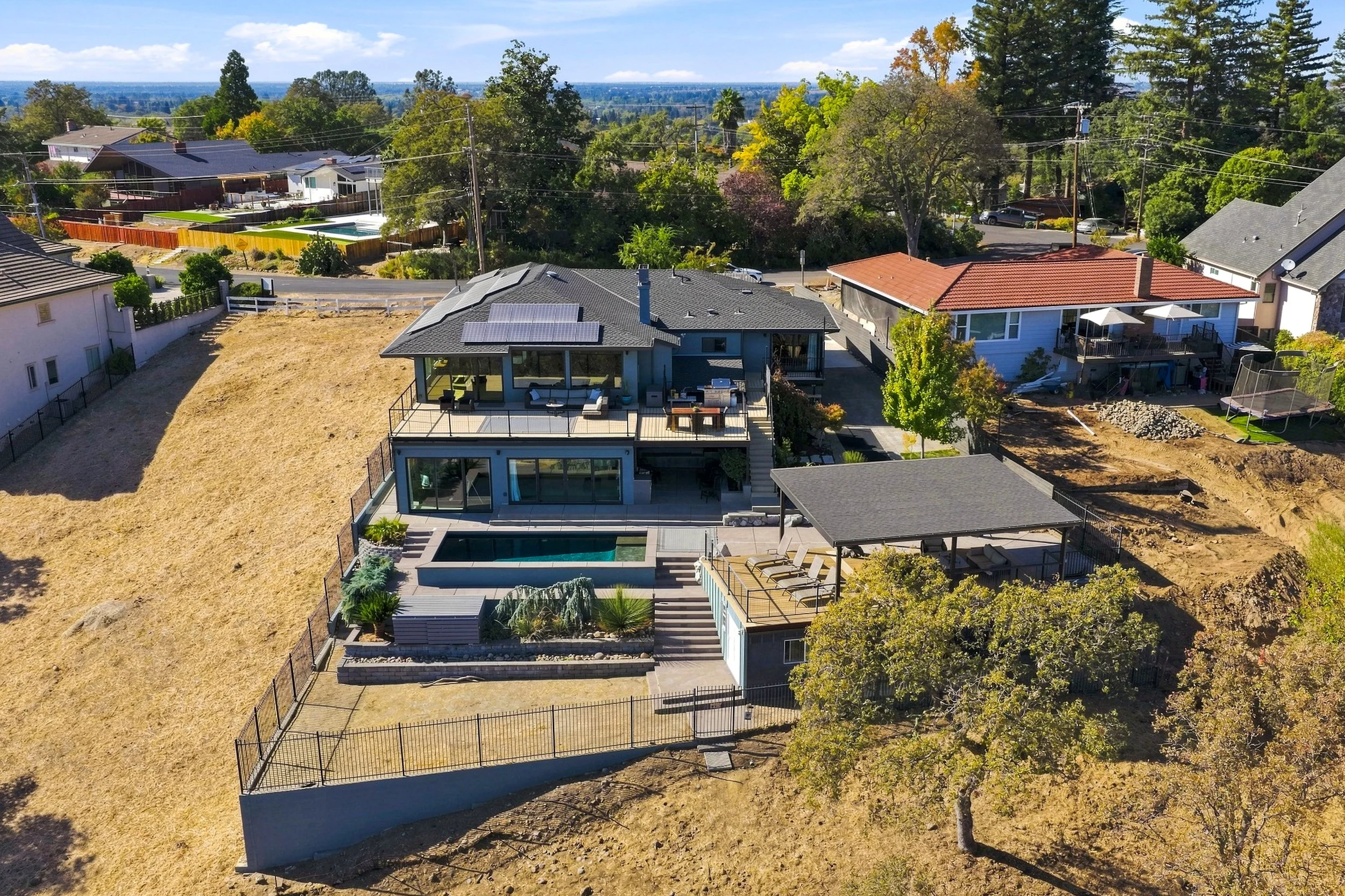 7882 Lakeshore Dr 10.jpg