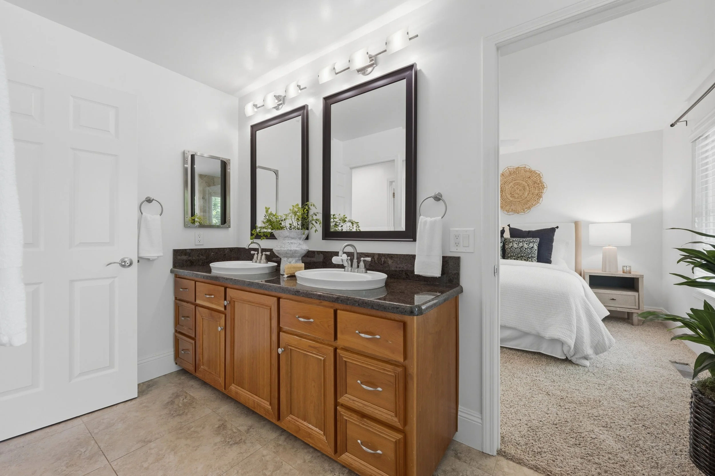 1194 Shetland Way - 77.jpg
