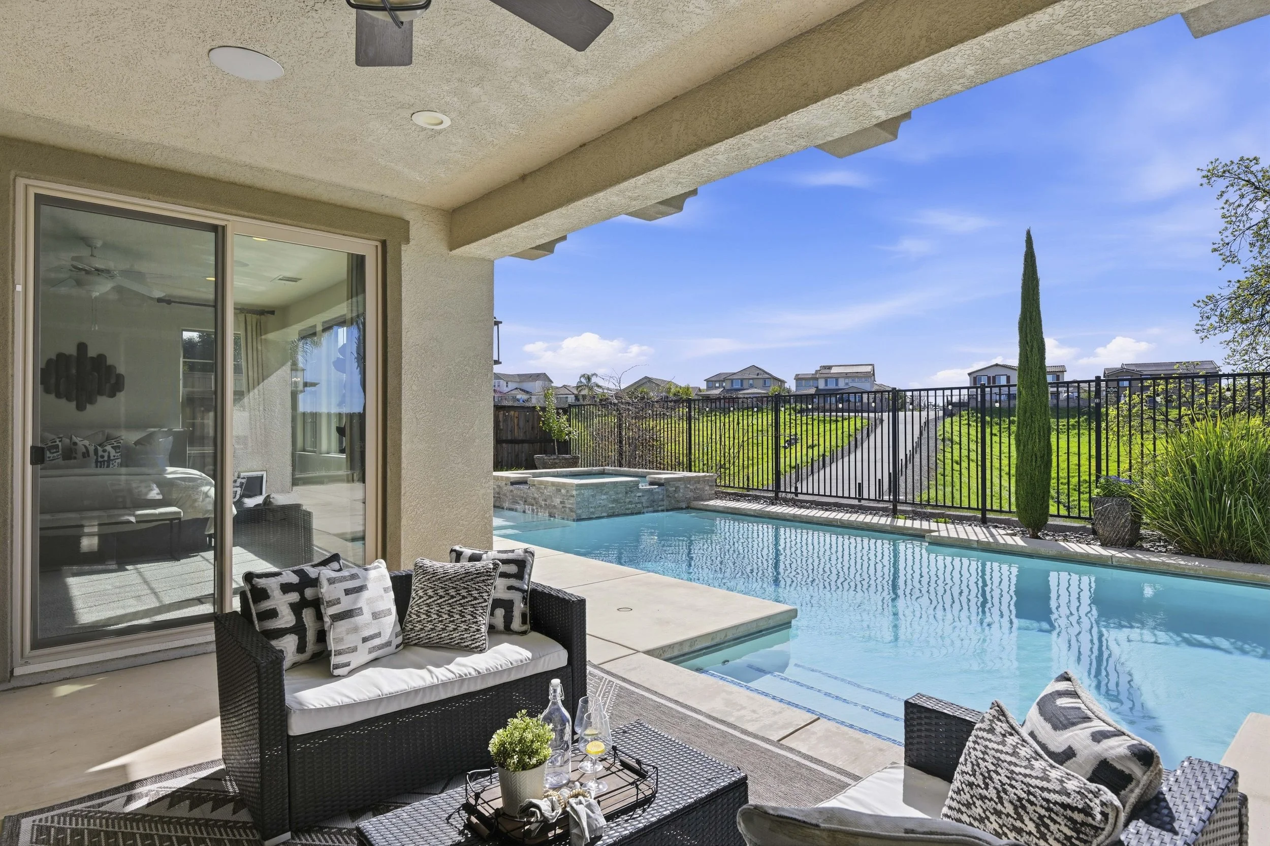 2714 Hidden Trail Loop 60.jpg