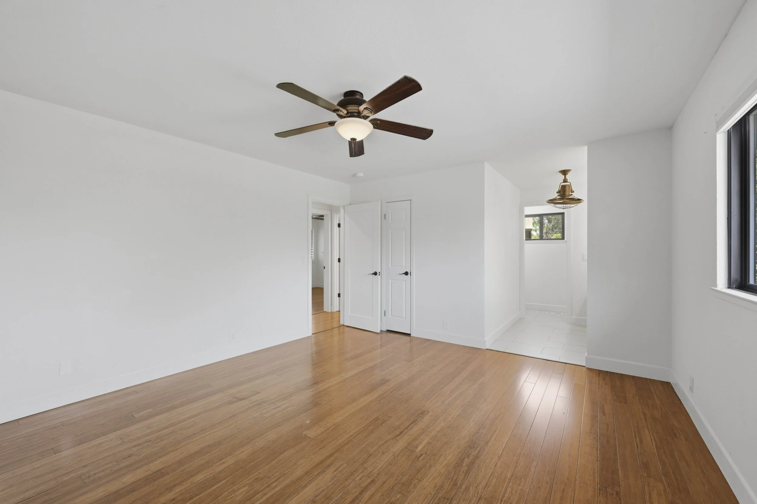 4440 Lawrence Dr _61.jpg