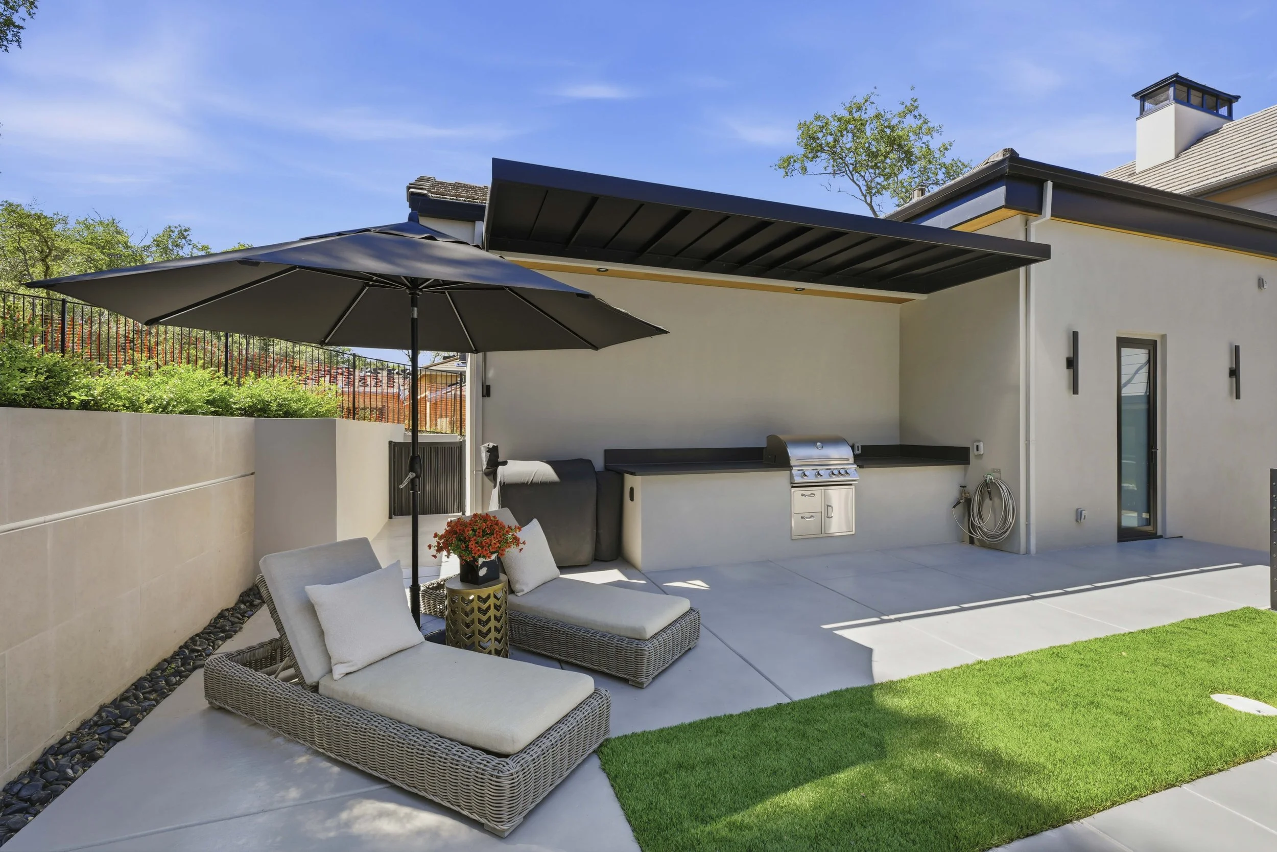 4200 Raphael 134.jpg