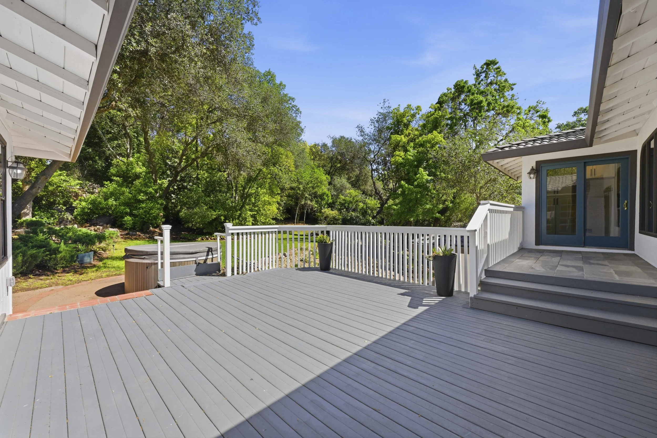 8177 N Lake Cir 21.jpg