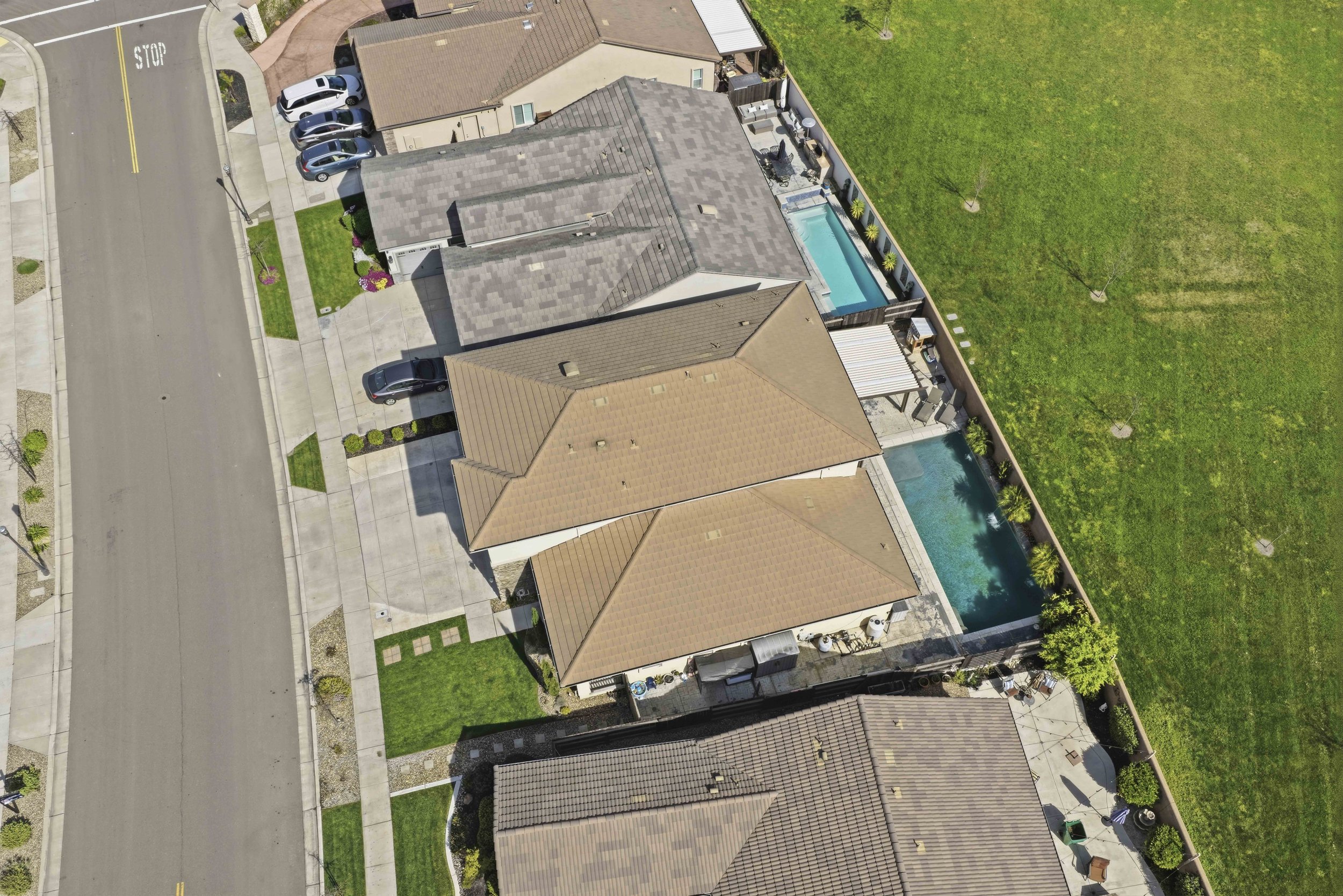 2012 Van Ruiten Dr _53.jpg