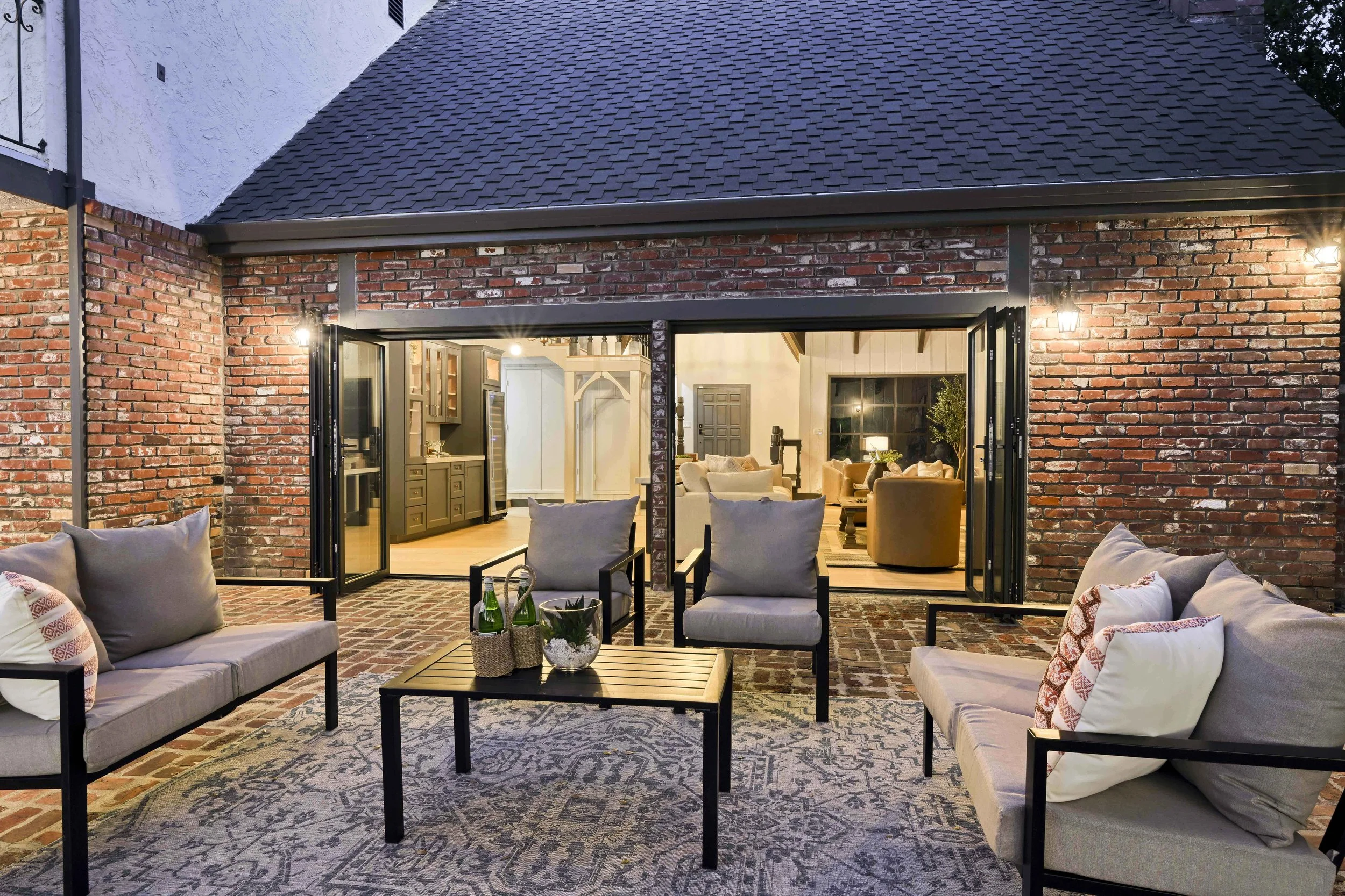 9815 Mira Del Rio Dr - Twilights - 16.jpg
