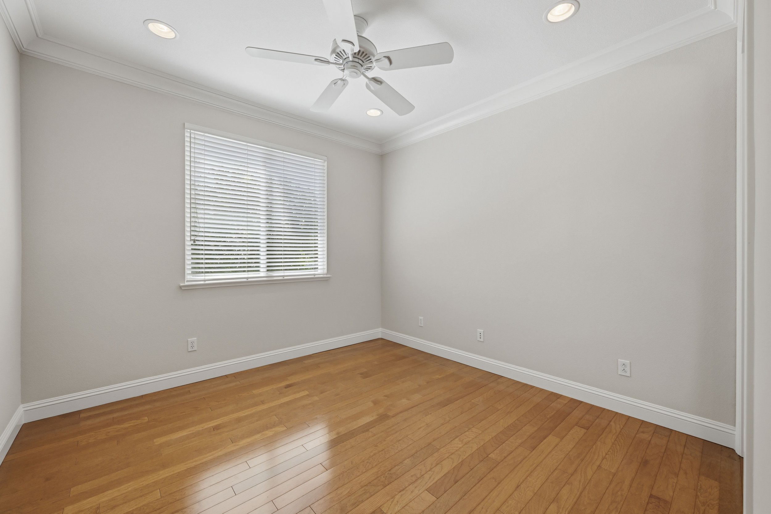 2228 Belvedere Cir _45.jpg