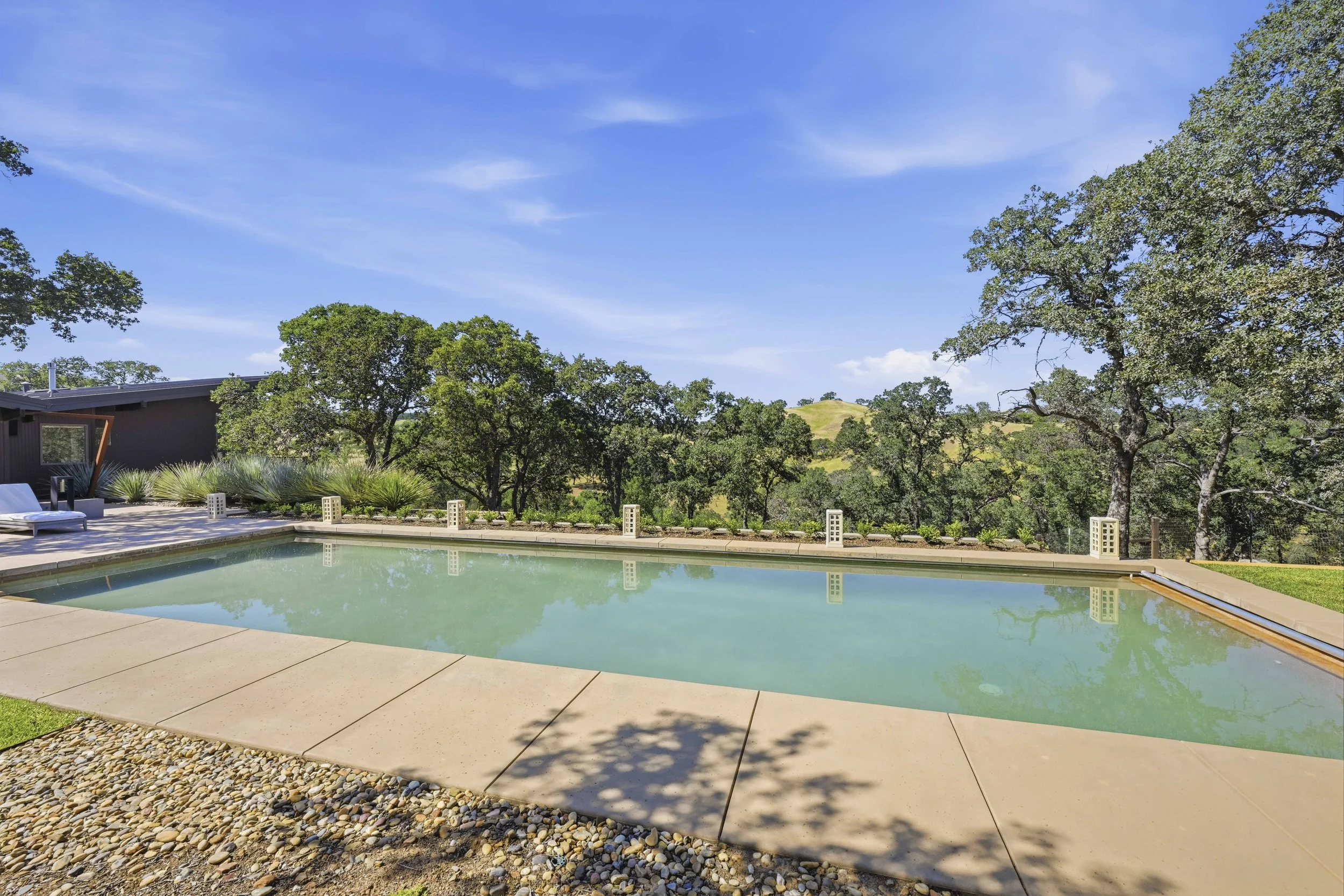 26000 Venado Dr - Daytime _92.jpg