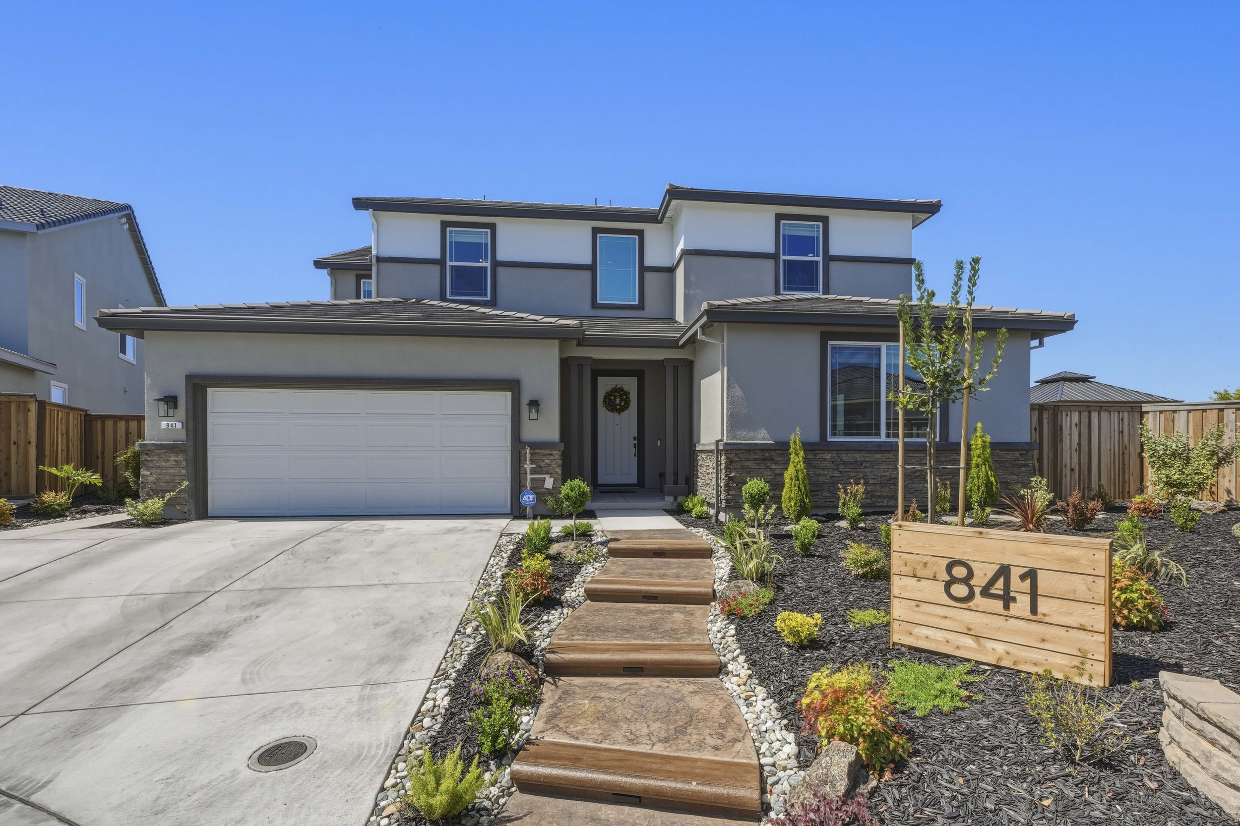 841 Rosette Ct - 17.jpg