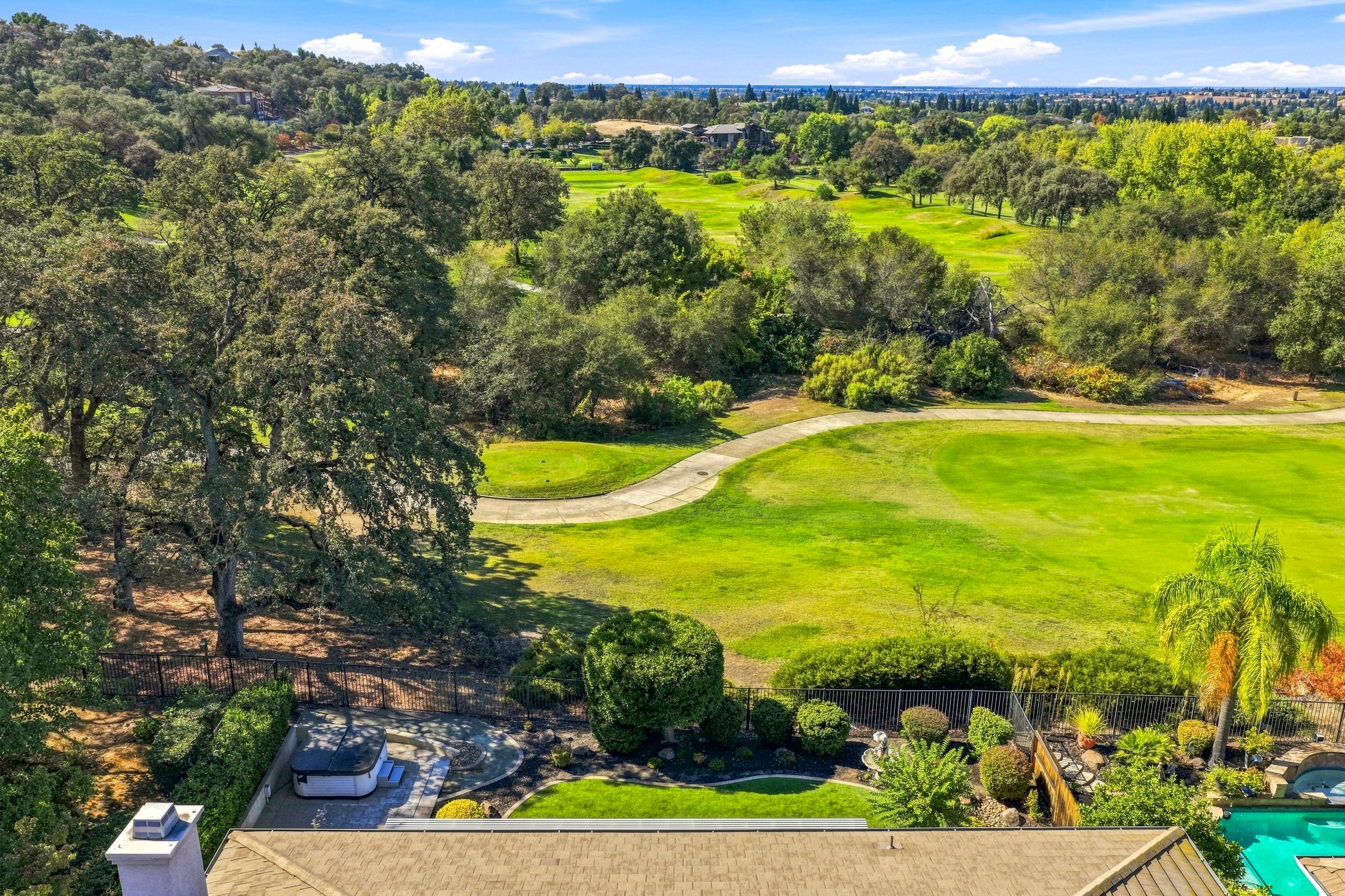 2605 Mariella Dr 30.jpg