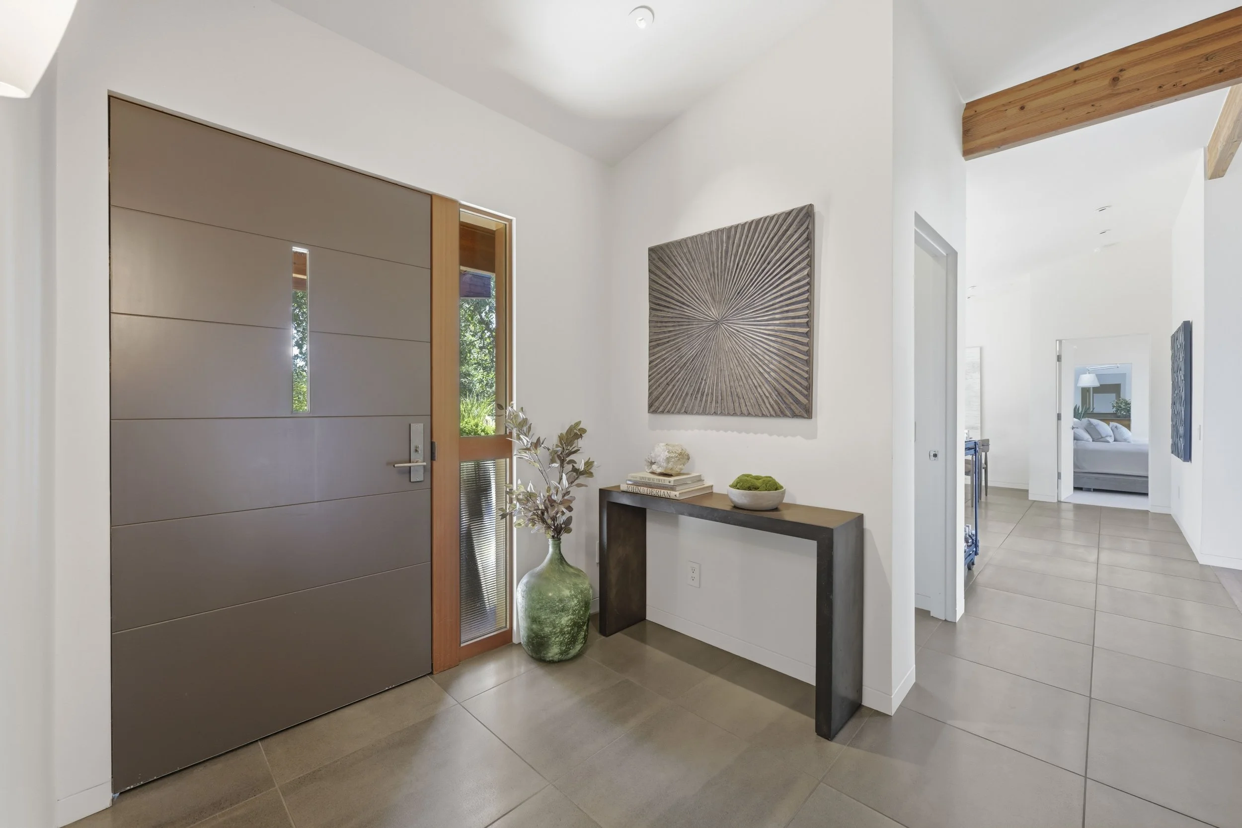 26000 Venado Dr - Main House  - 3.jpg