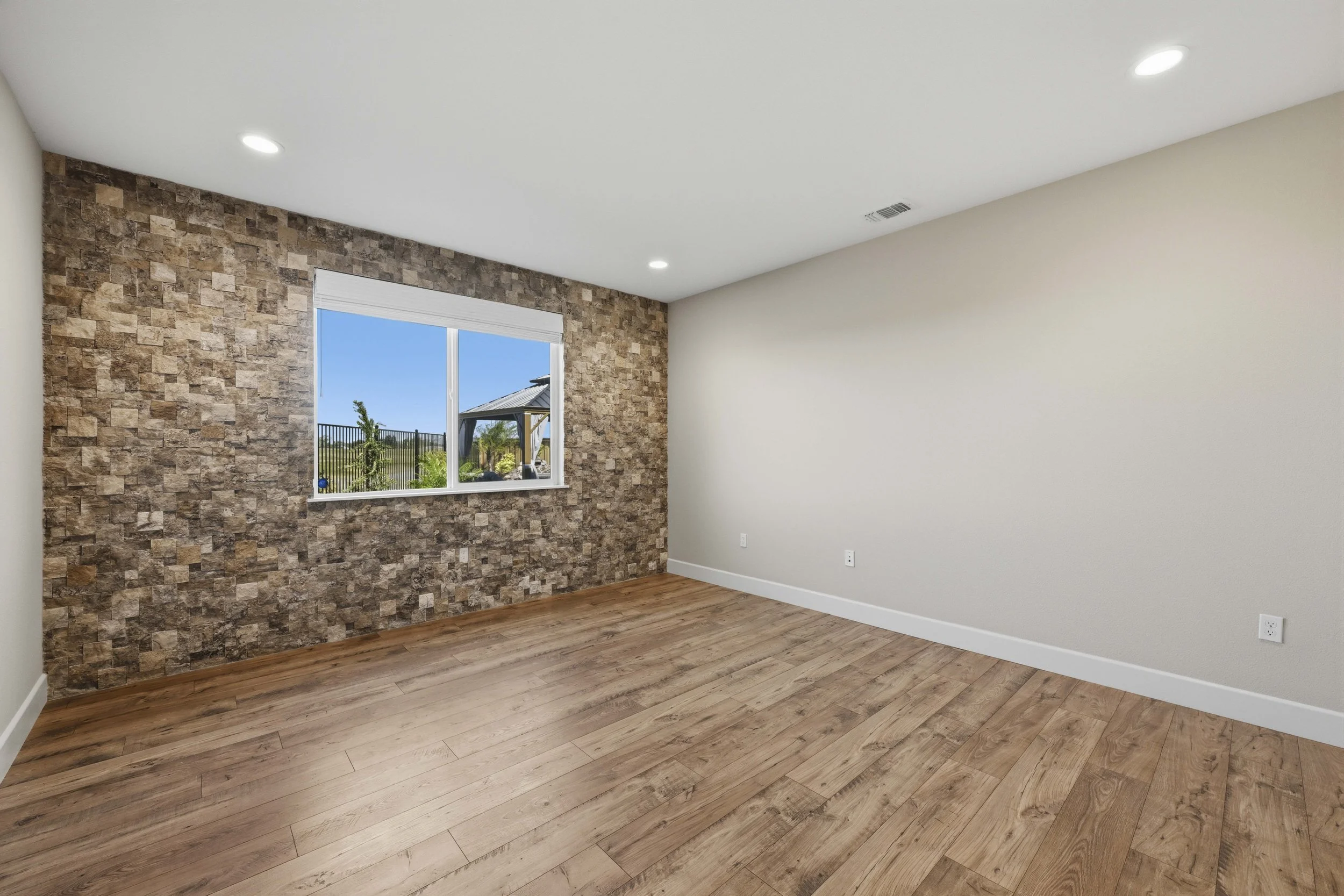 841 Rosette Ct - 26.jpg