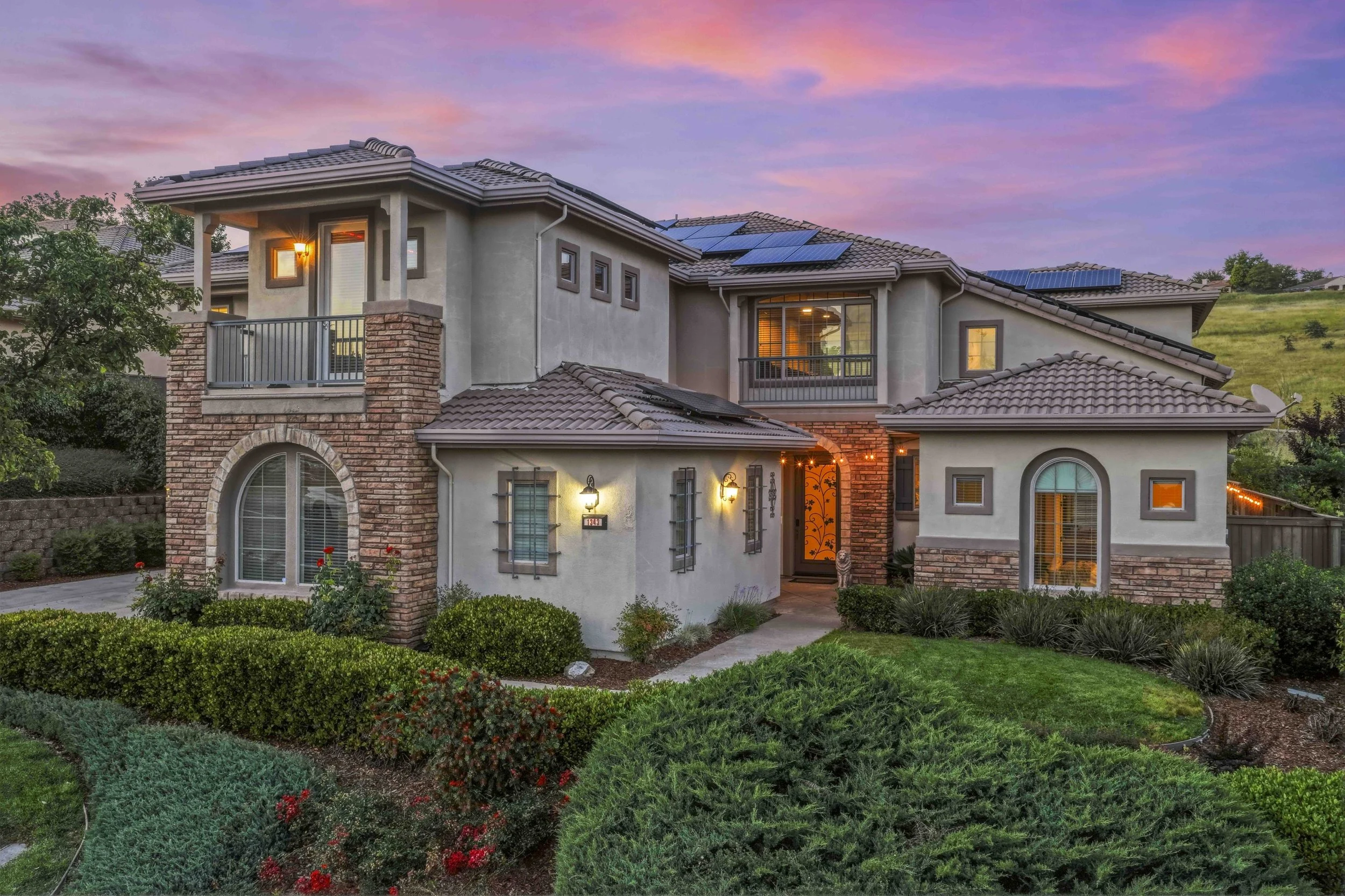1343 Terracina Dr Twilight - 9.jpg