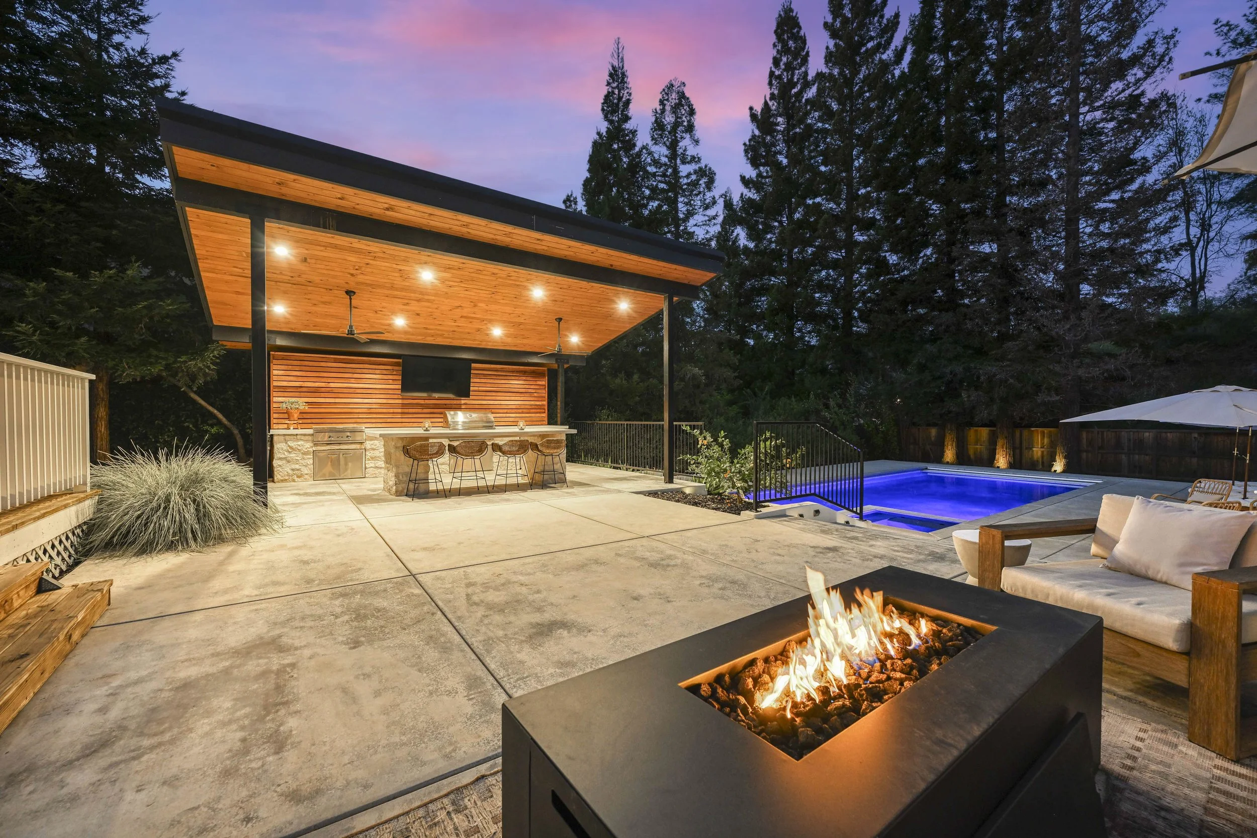 9660 Los Lagos Cir North - 27.jpg