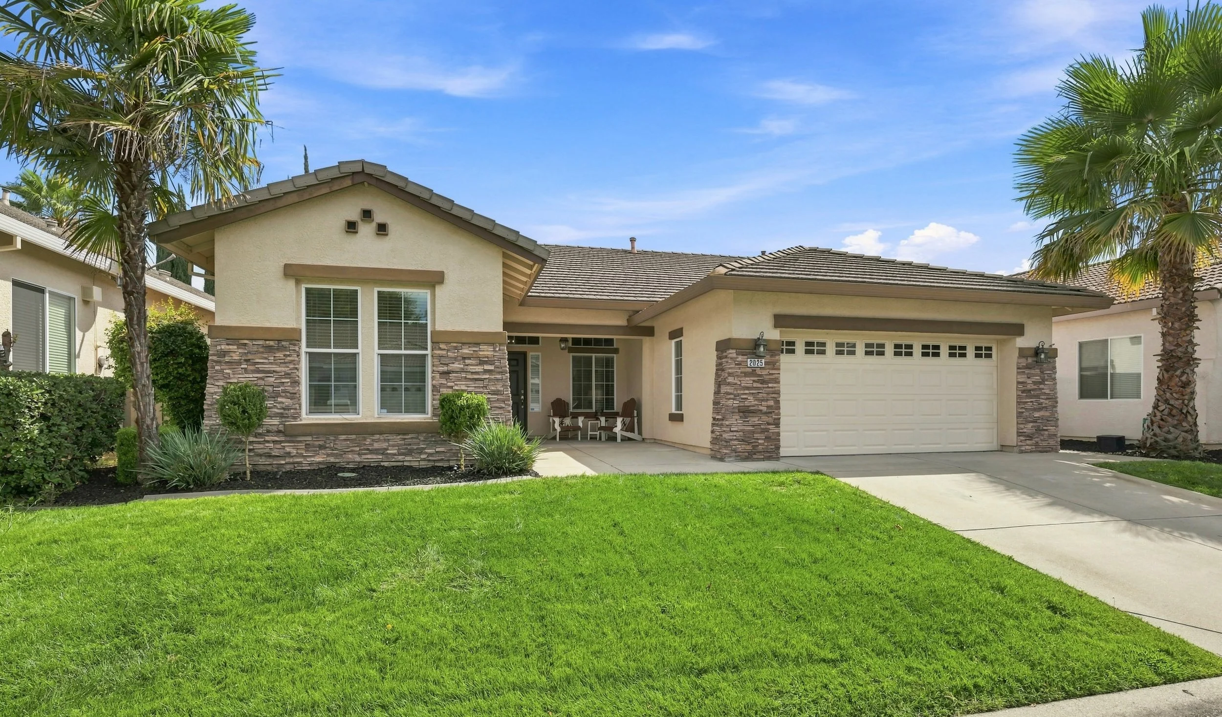 2025 San Esteban Cir _3.jpg