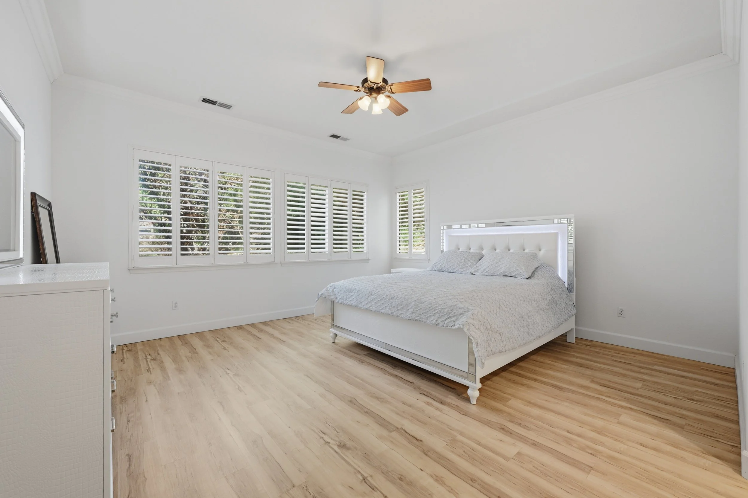 9030 Longford Way 19.jpg