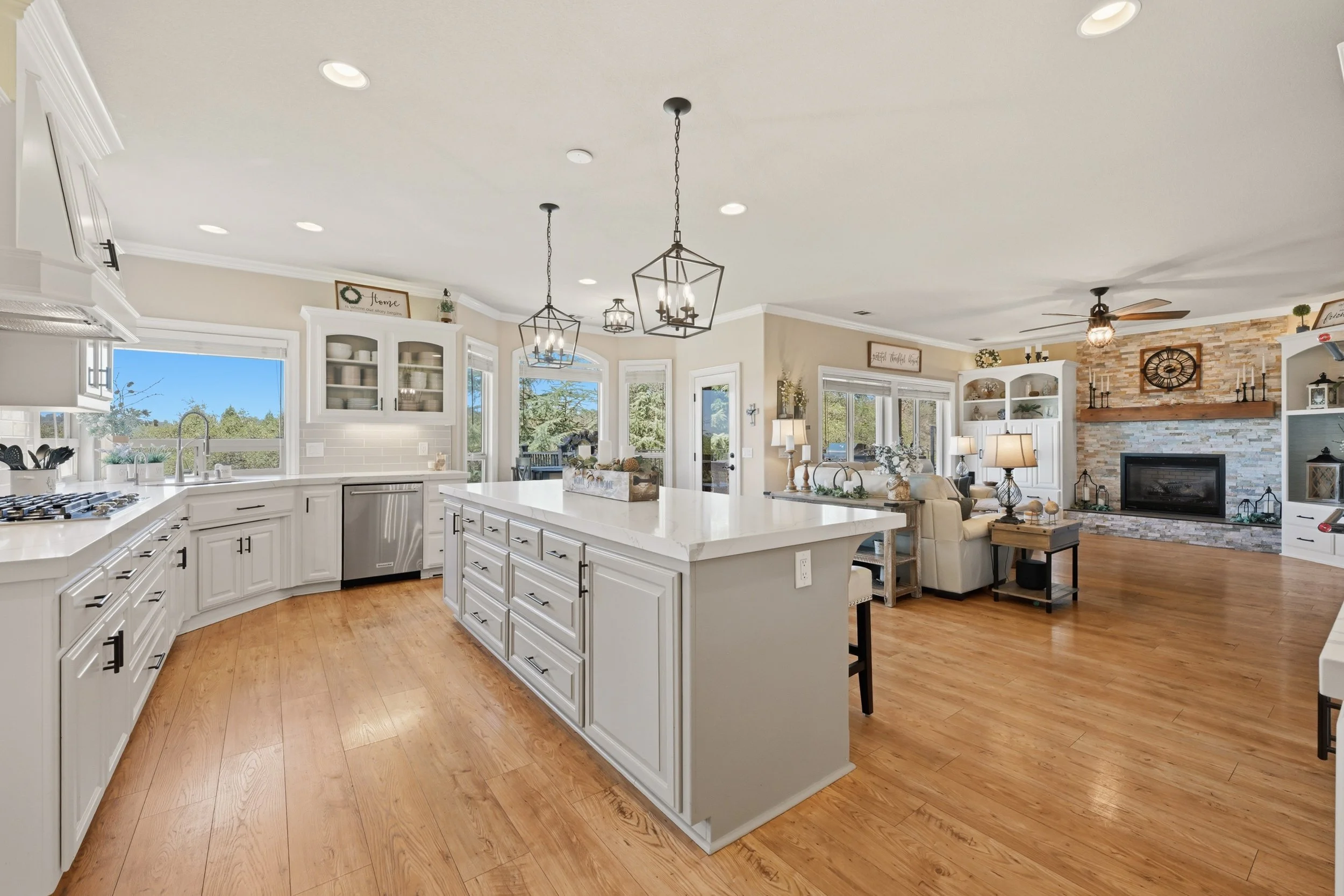 1325 Kentucky Greens Way 40.jpg