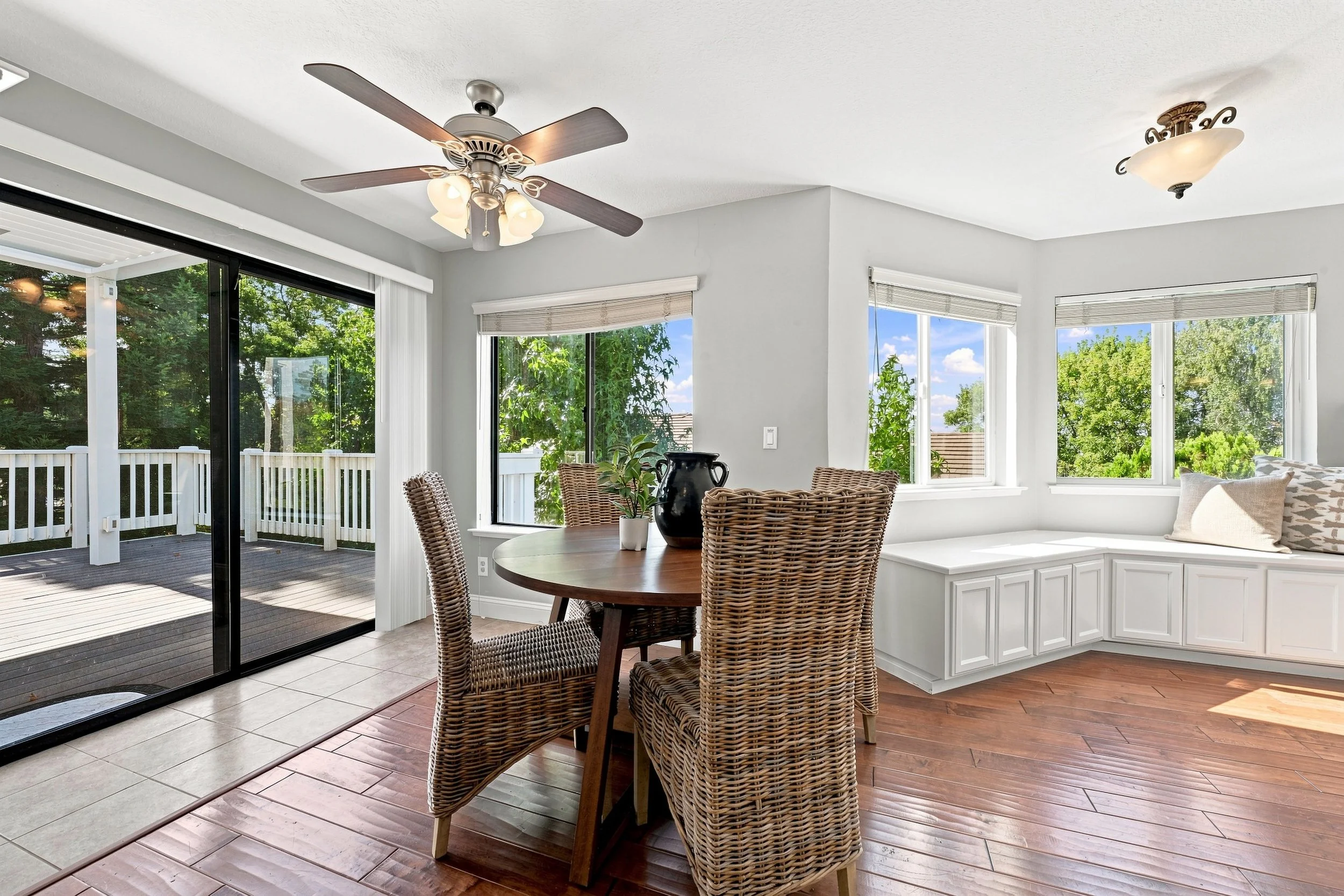 1610 Foxridge Cir 24.jpg