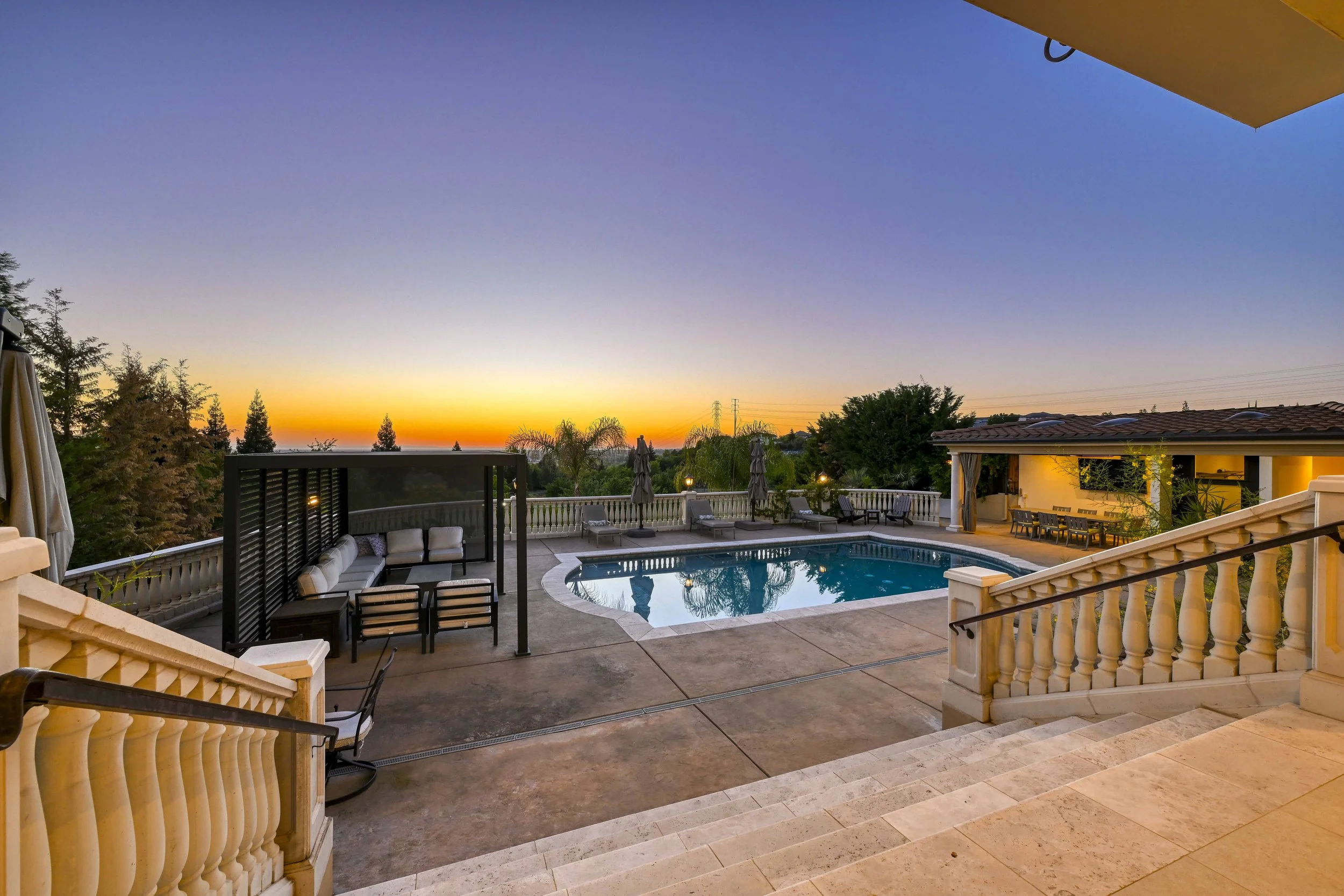 535 Serpa Way _117.jpg