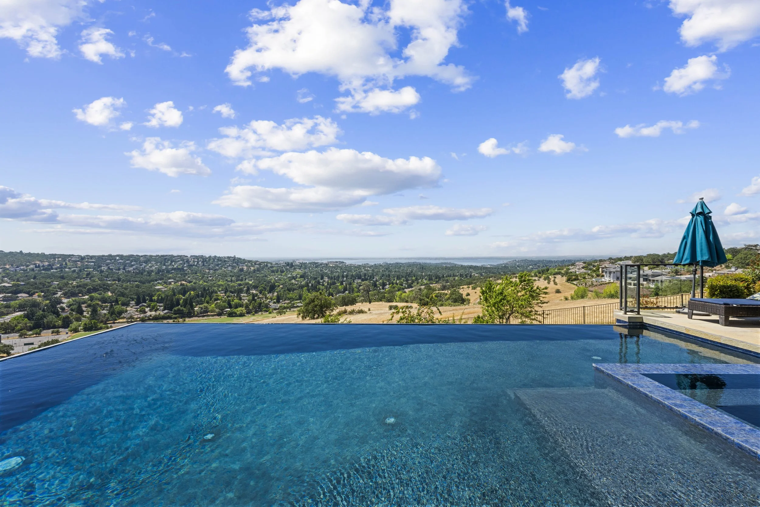 4374 Berkwood Ct 13.jpg