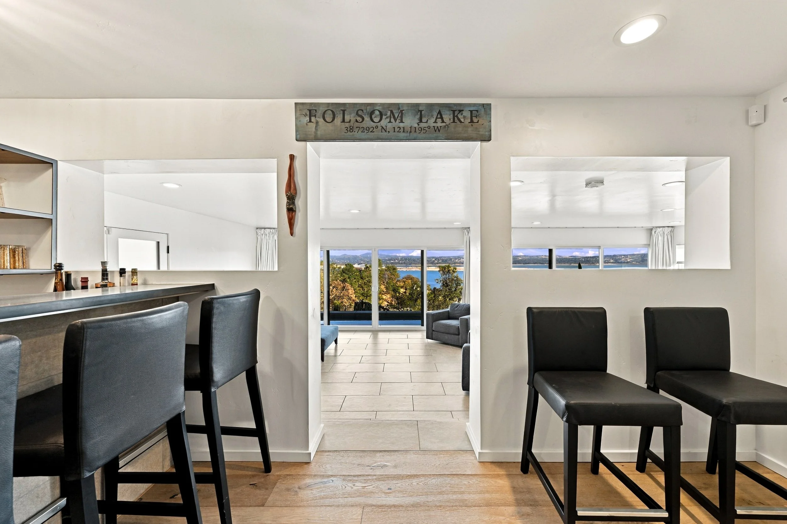 7882 Lakeshore Dr 70.jpg
