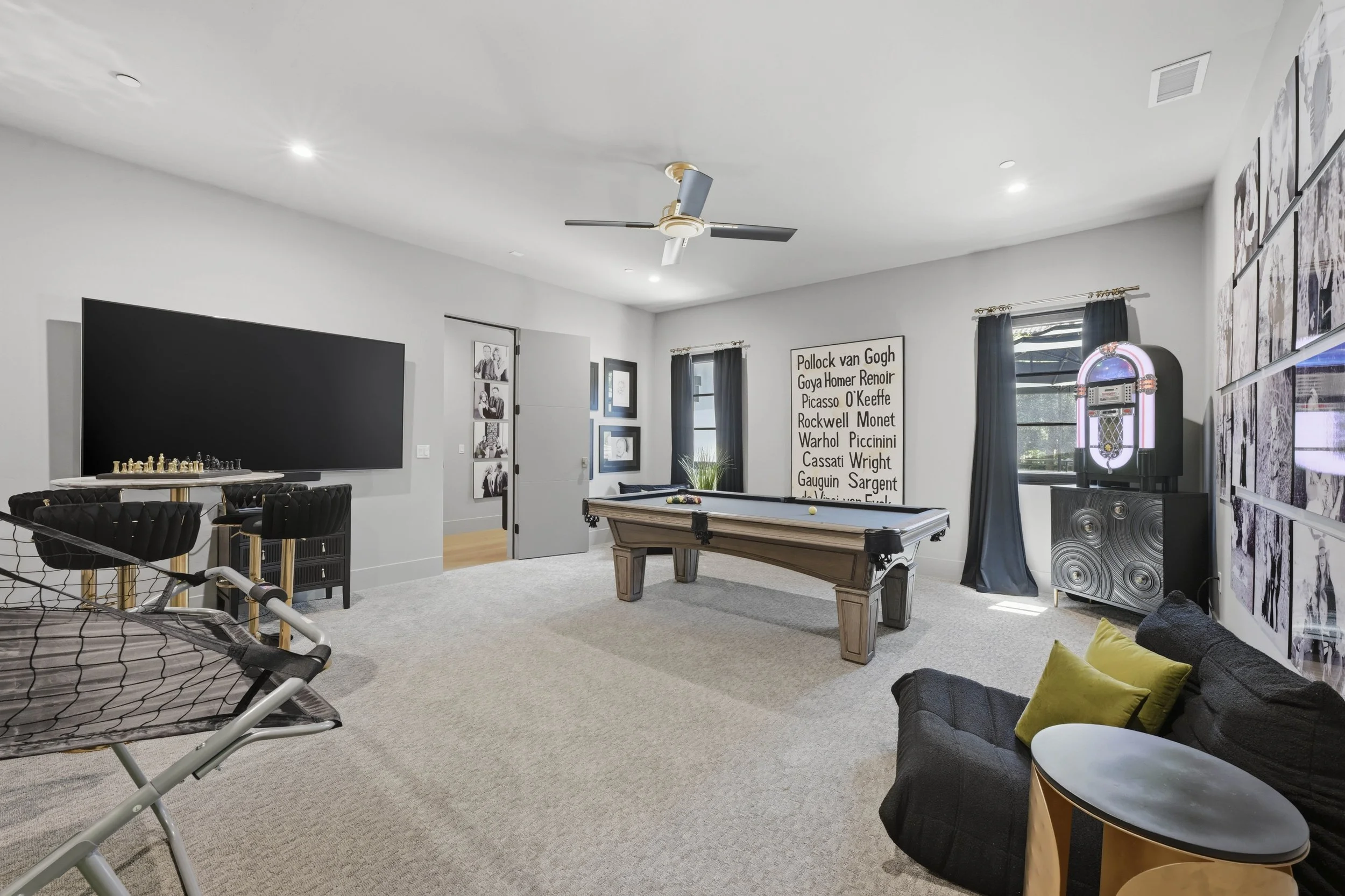 4200 Raphael 105.jpg