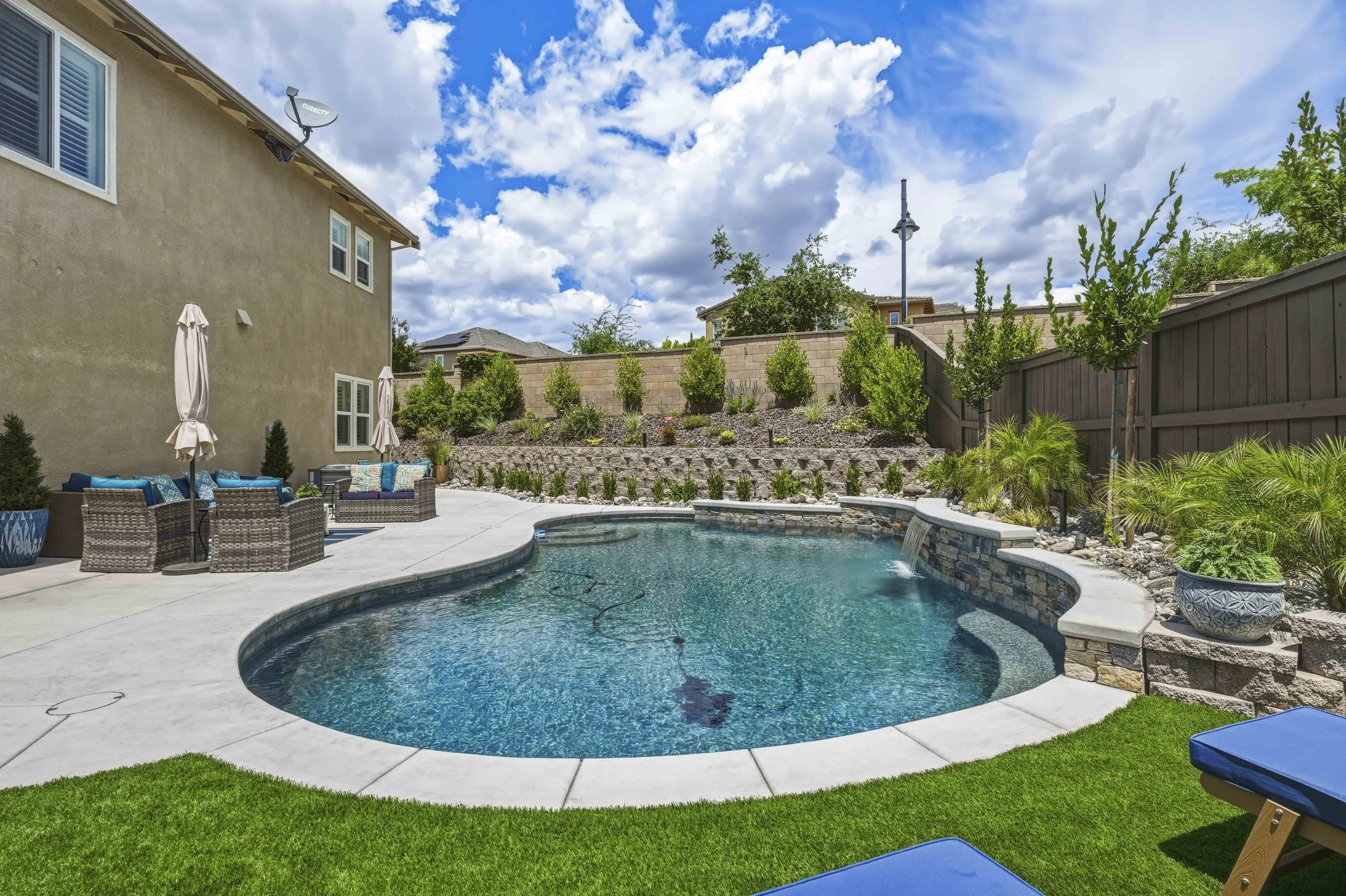 895 Calico Dr 102.jpg