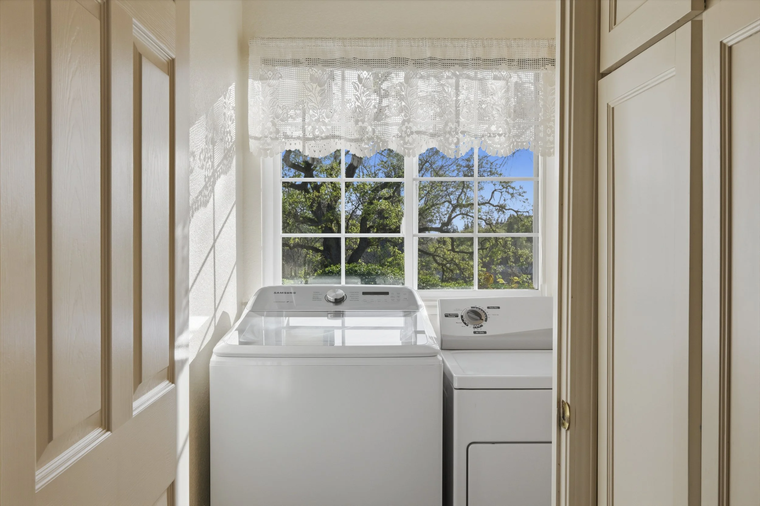 9240 Rock Springs Rd _119.jpg