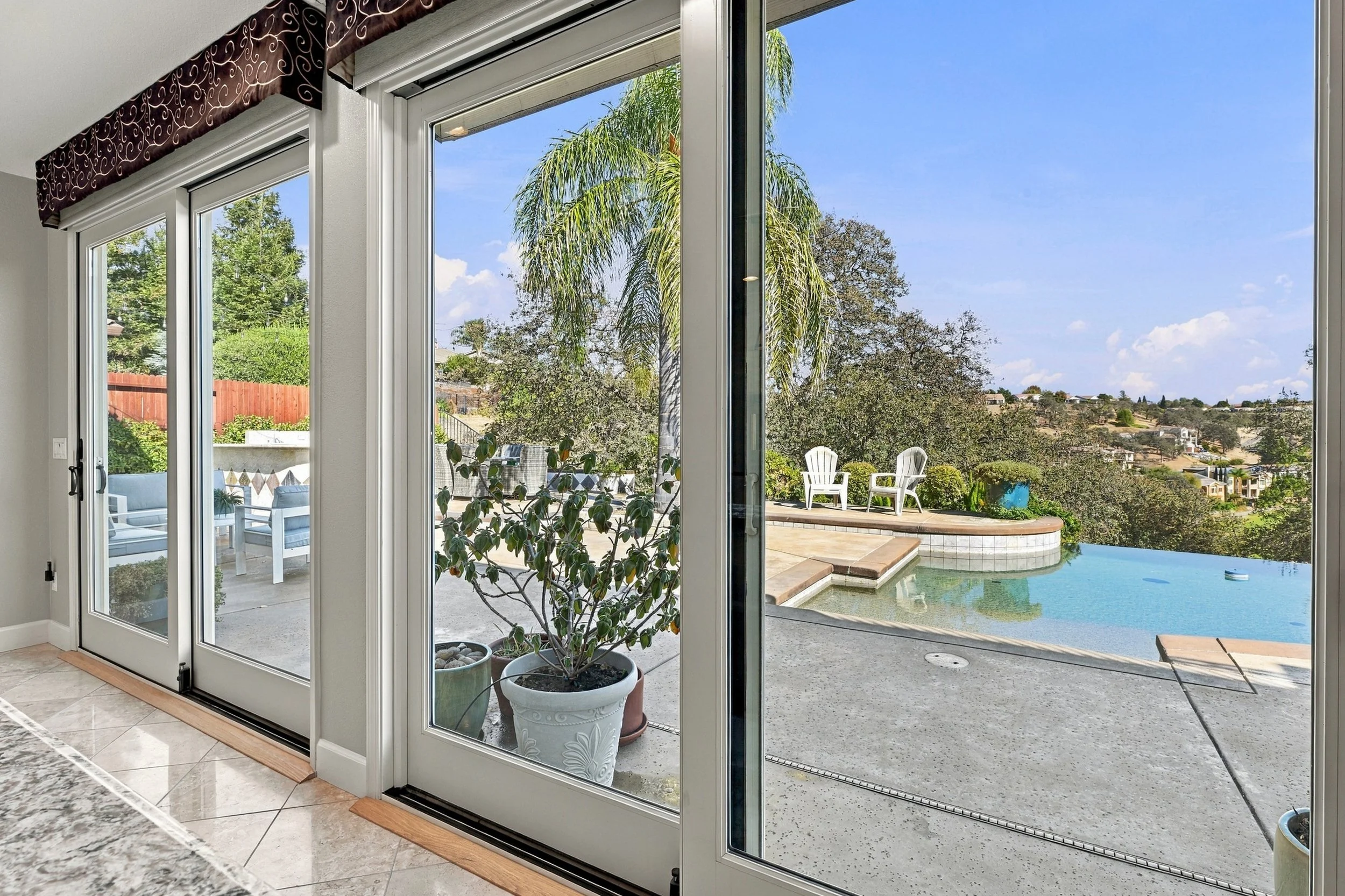 3391 Black Oak Dr 73.jpg