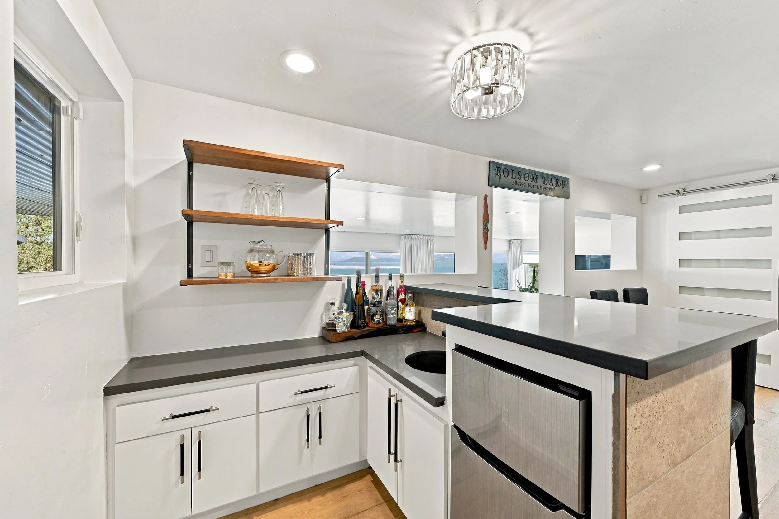 7882 Lakeshore Dr 58.jpg