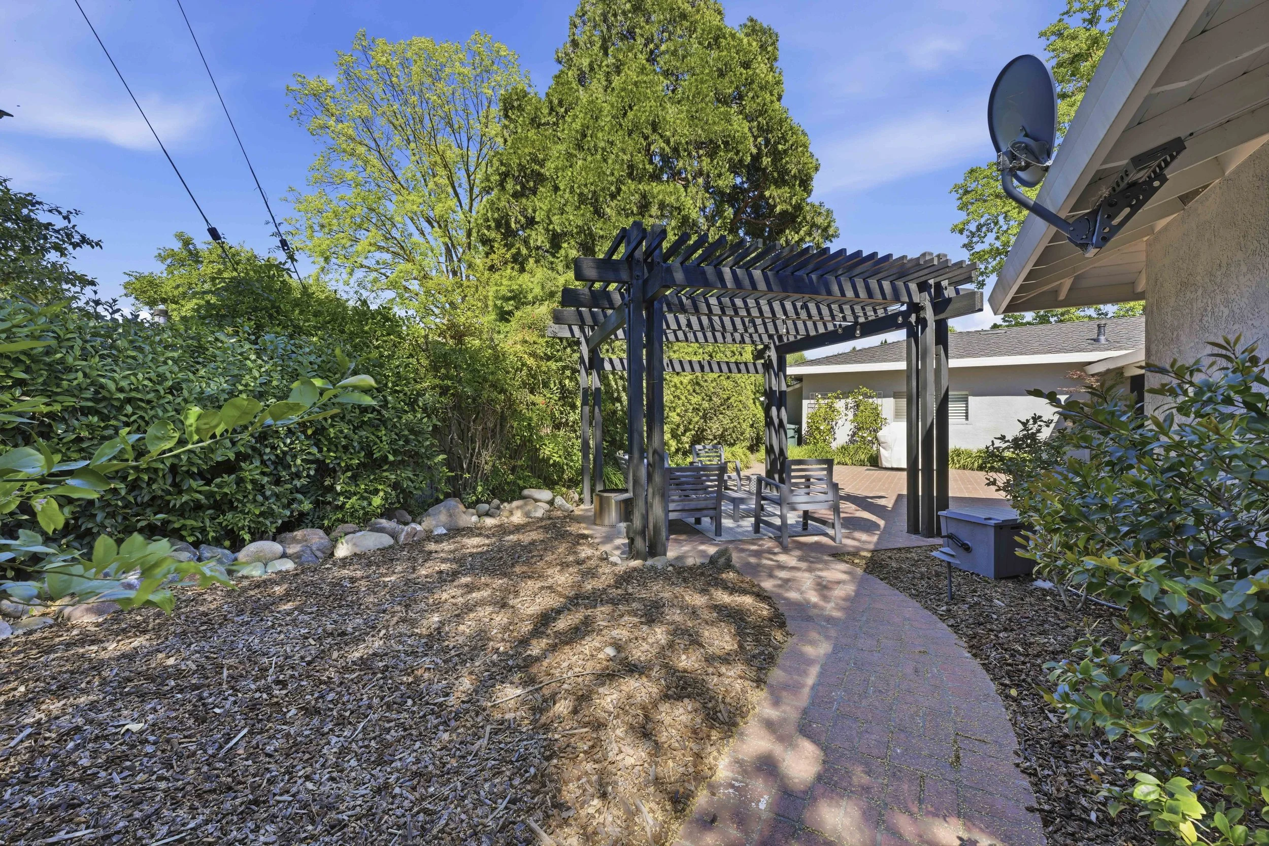 2929 Latham Dr _47.jpg