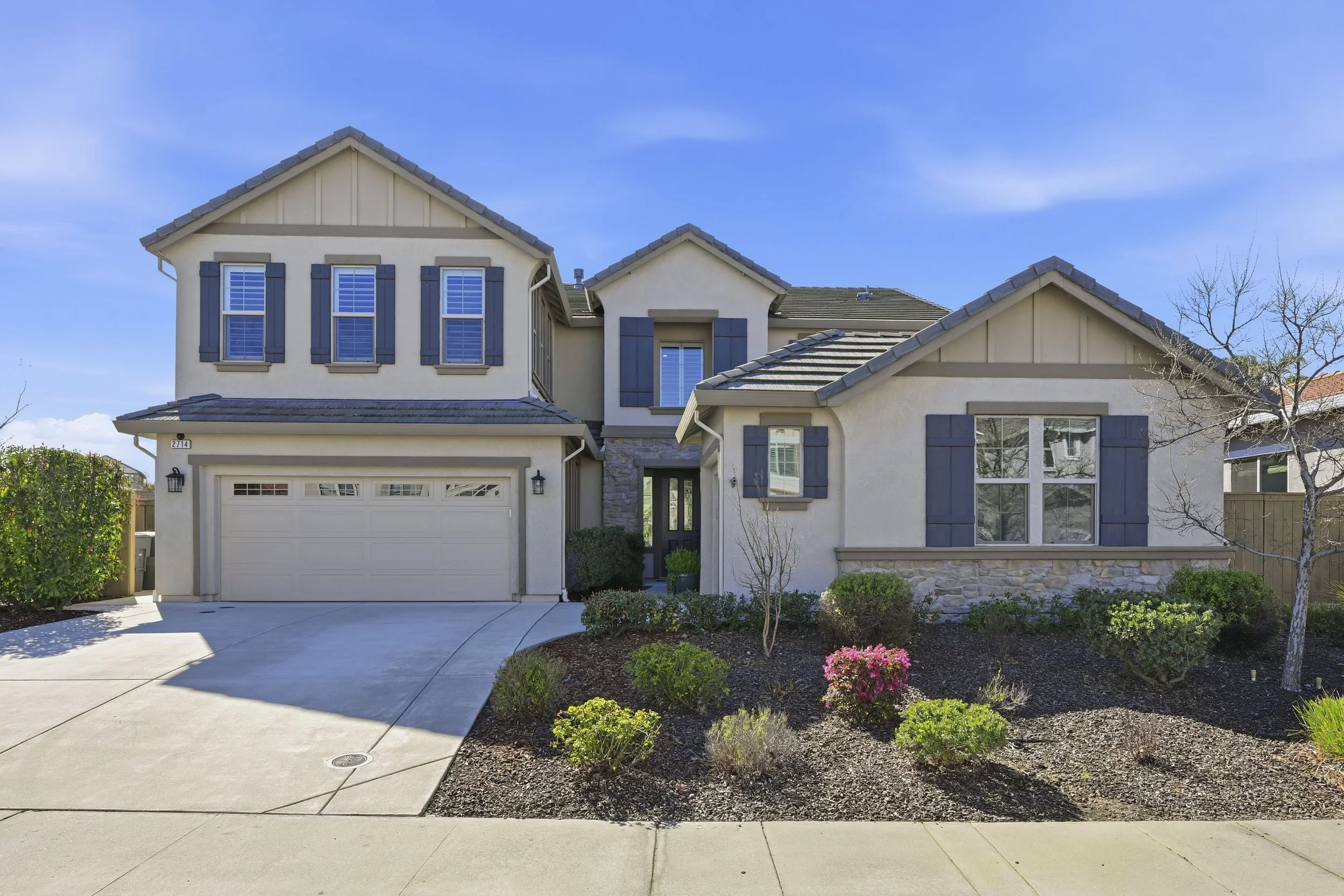 2714 Hidden Trail Loop 47.jpg