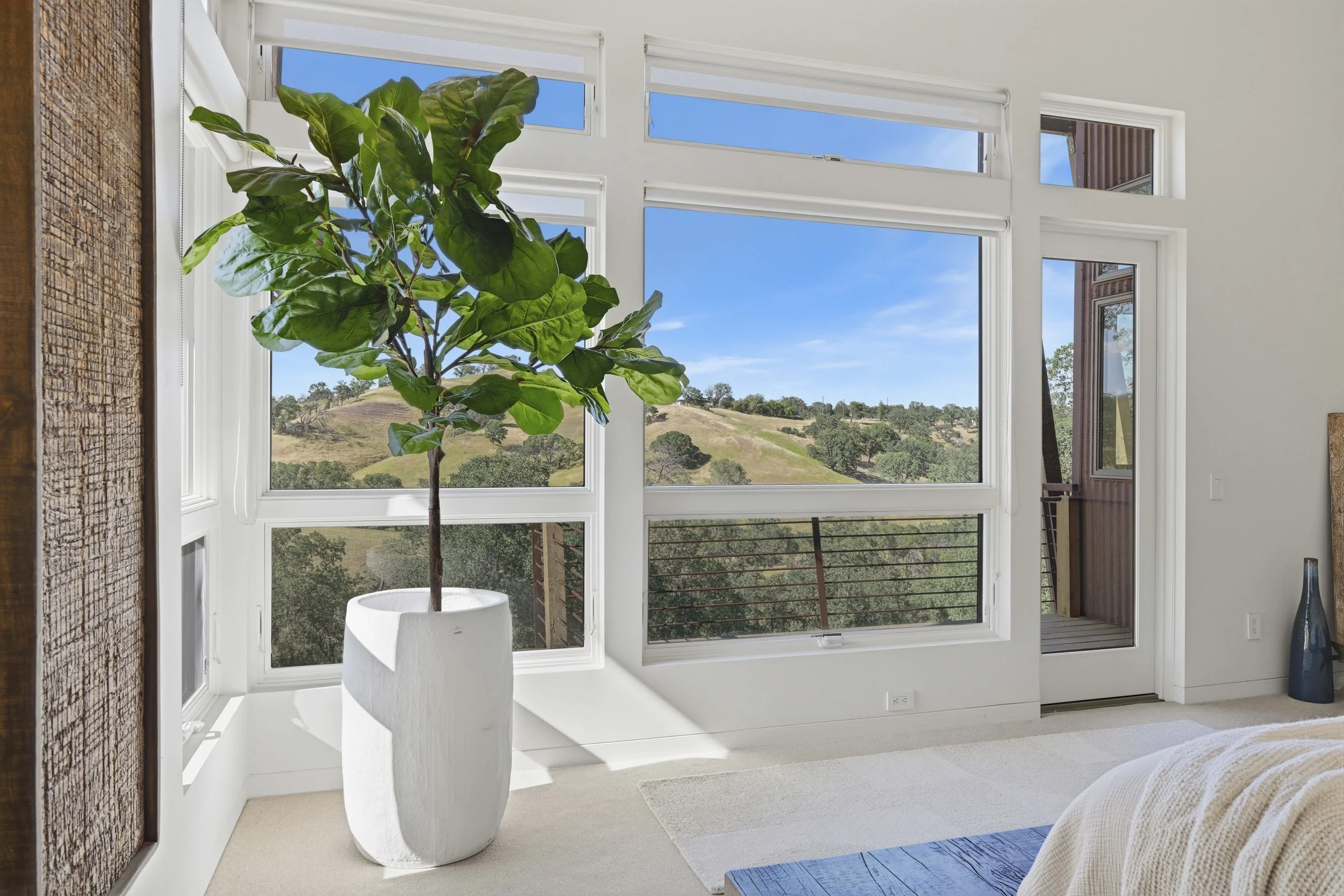 26000 Venado Dr - Main House  - 31.jpg